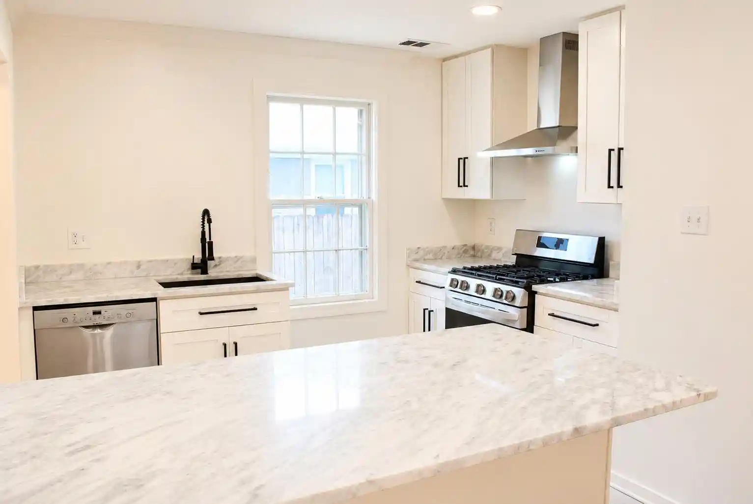 2nd image of 327 High Point Ter, Memphis, TN 38111 | MLS# 10227743
