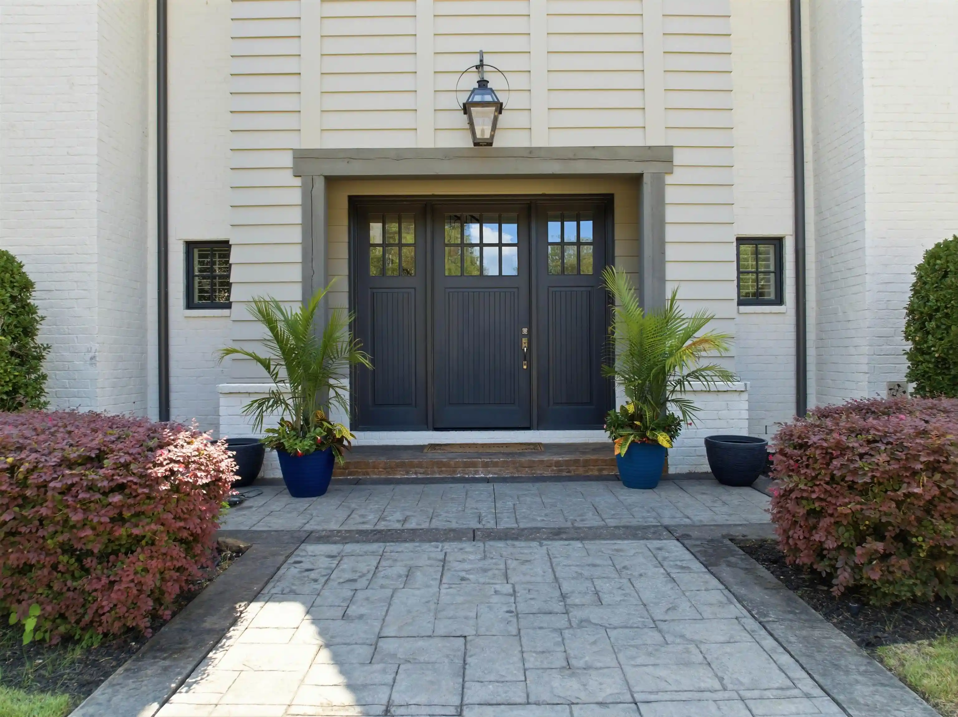 Photo 1 of Mansion for sale at 581 Winding Wood Cir, Collierville, TN 38017 | MLS# 10227747 | Listing updated on 2026-09-09