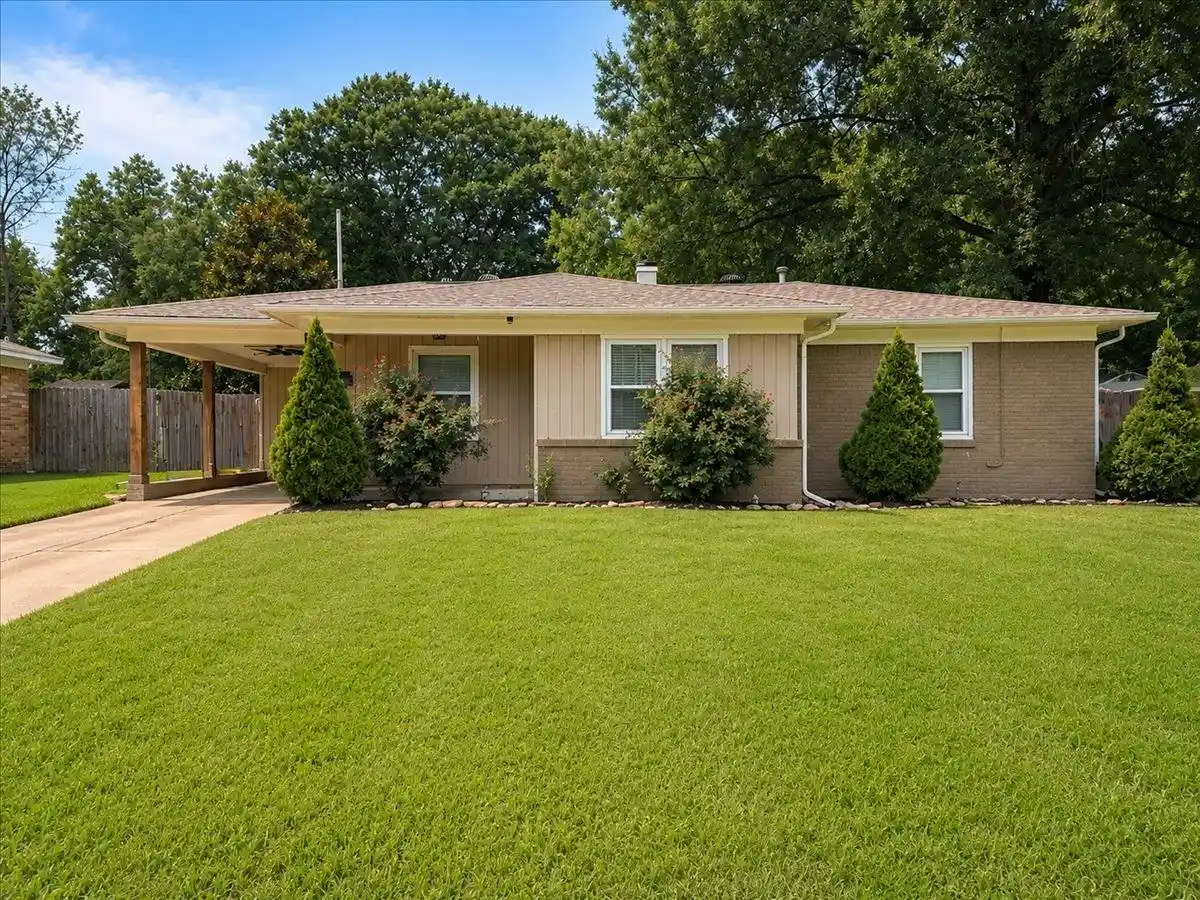 1st image of 5098 Sea Isle Rd, Memphis, TN 38117 | MLS# 10227759