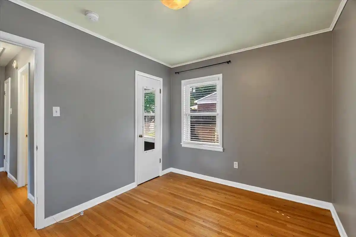 Photo 3 of Single family home for sale at 5098 Sea Isle Rd, Memphis, TN 38117 | MLS# 10227759 | Listing updated on 2026-08-06
