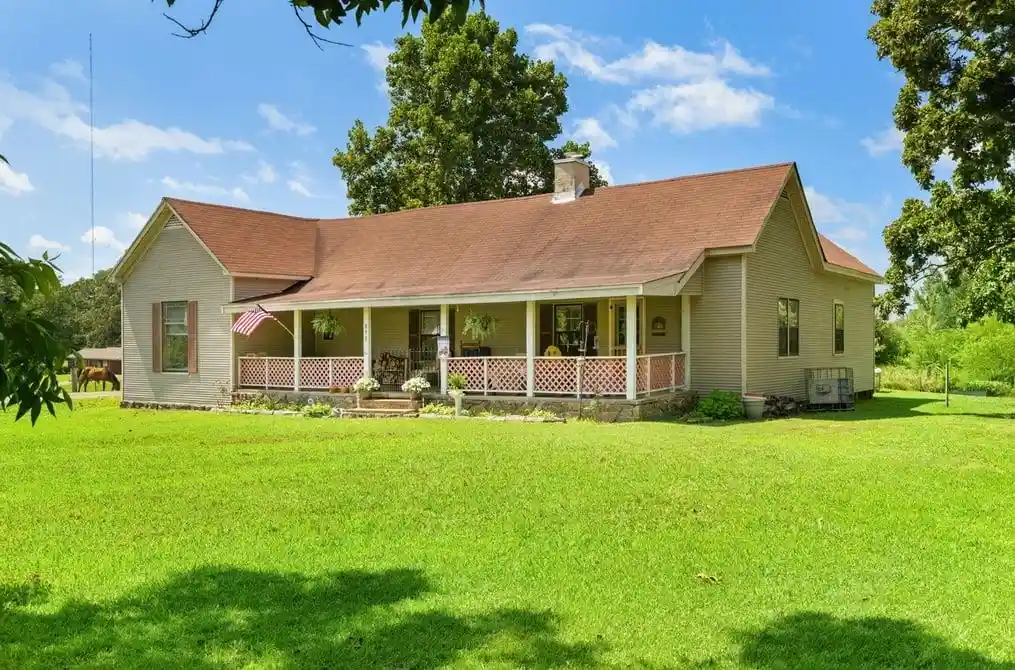 1st image of 890 Fitts Ross Rd Rd, Bolivar, TN 38008 | MLS# 10227766
