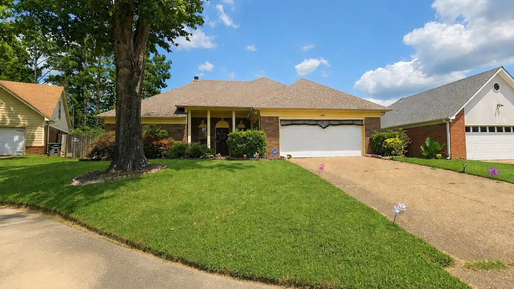 Photo 1 of Single family home for sale at 6652 Boylston Dr, Memphis, TN 38141 | MLS# 10227767 | Listing updated on 2026-09-14