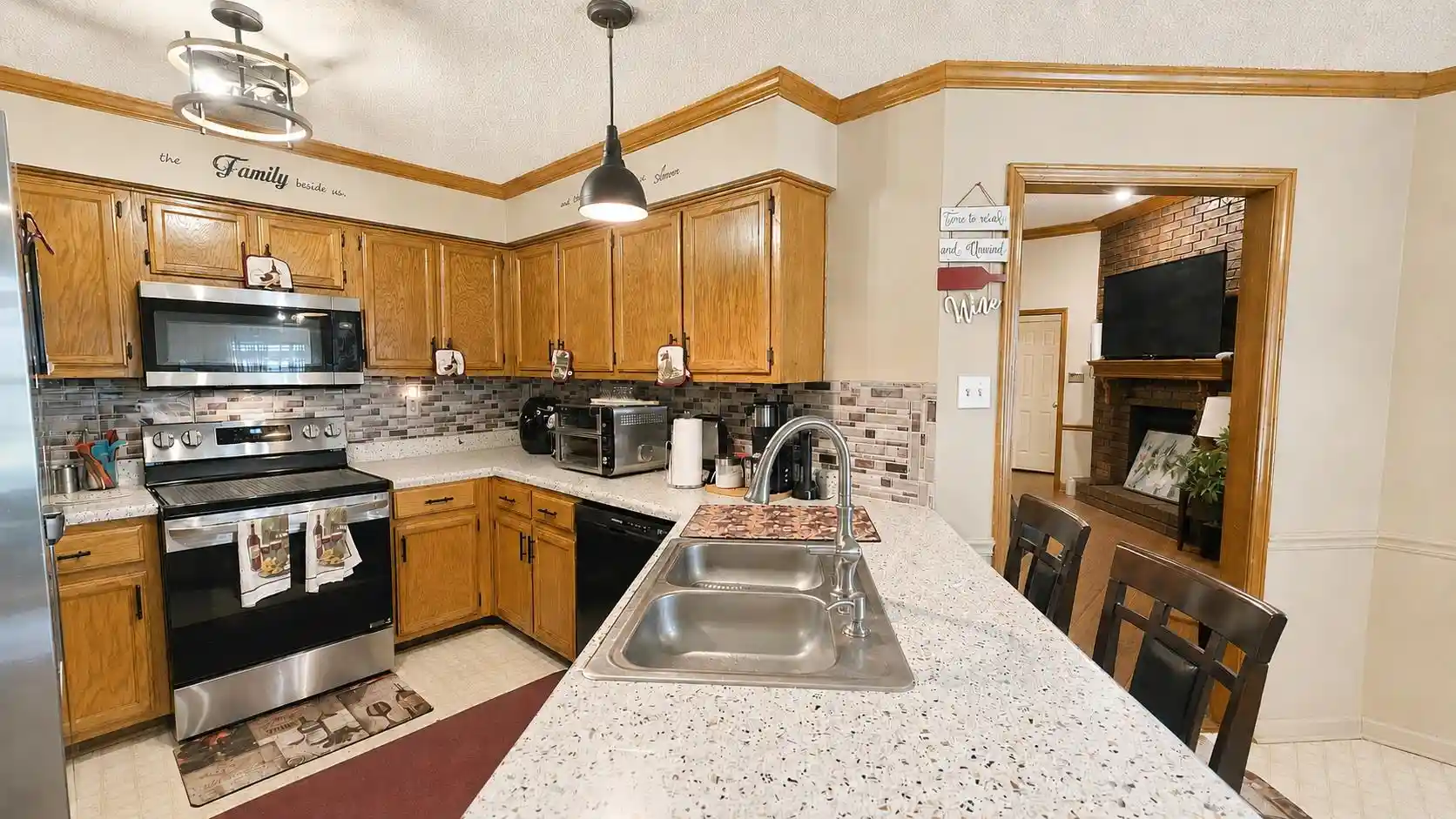 Photo 2 of Single family home for sale at 6652 Boylston Dr, Memphis, TN 38141 | MLS# 10227767 | Listing updated on 2026-09-14