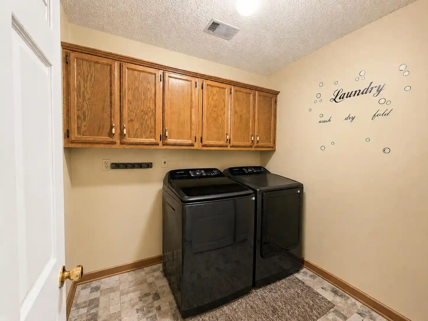 Photo 3 of Single family home for sale at 6652 Boylston Dr, Memphis, TN 38141 | MLS# 10227767 | Listing updated on 2026-09-14