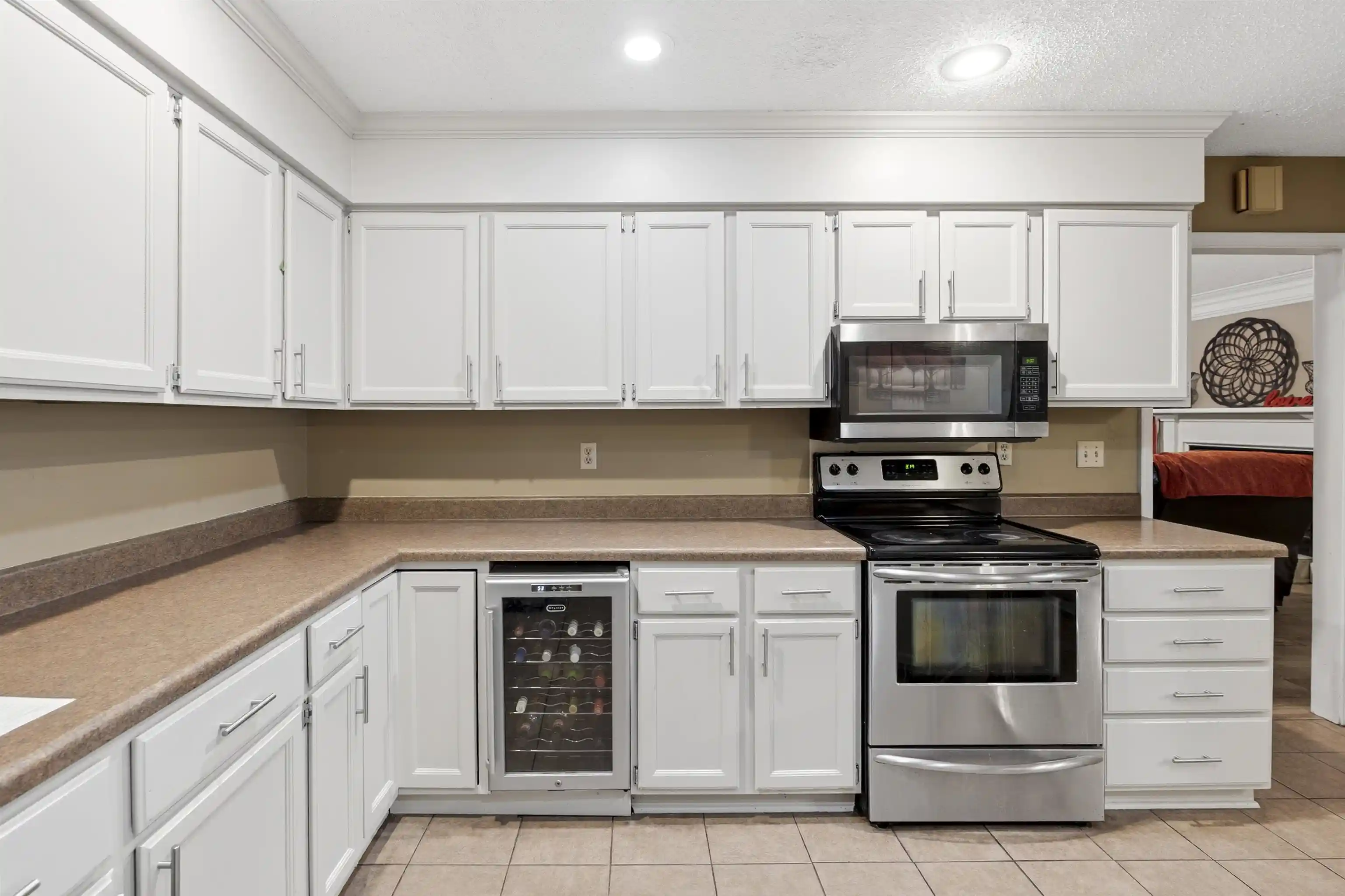 2nd image of 6756 Devenshire Ln, Memphis, TN 38141 | MLS# 10227772