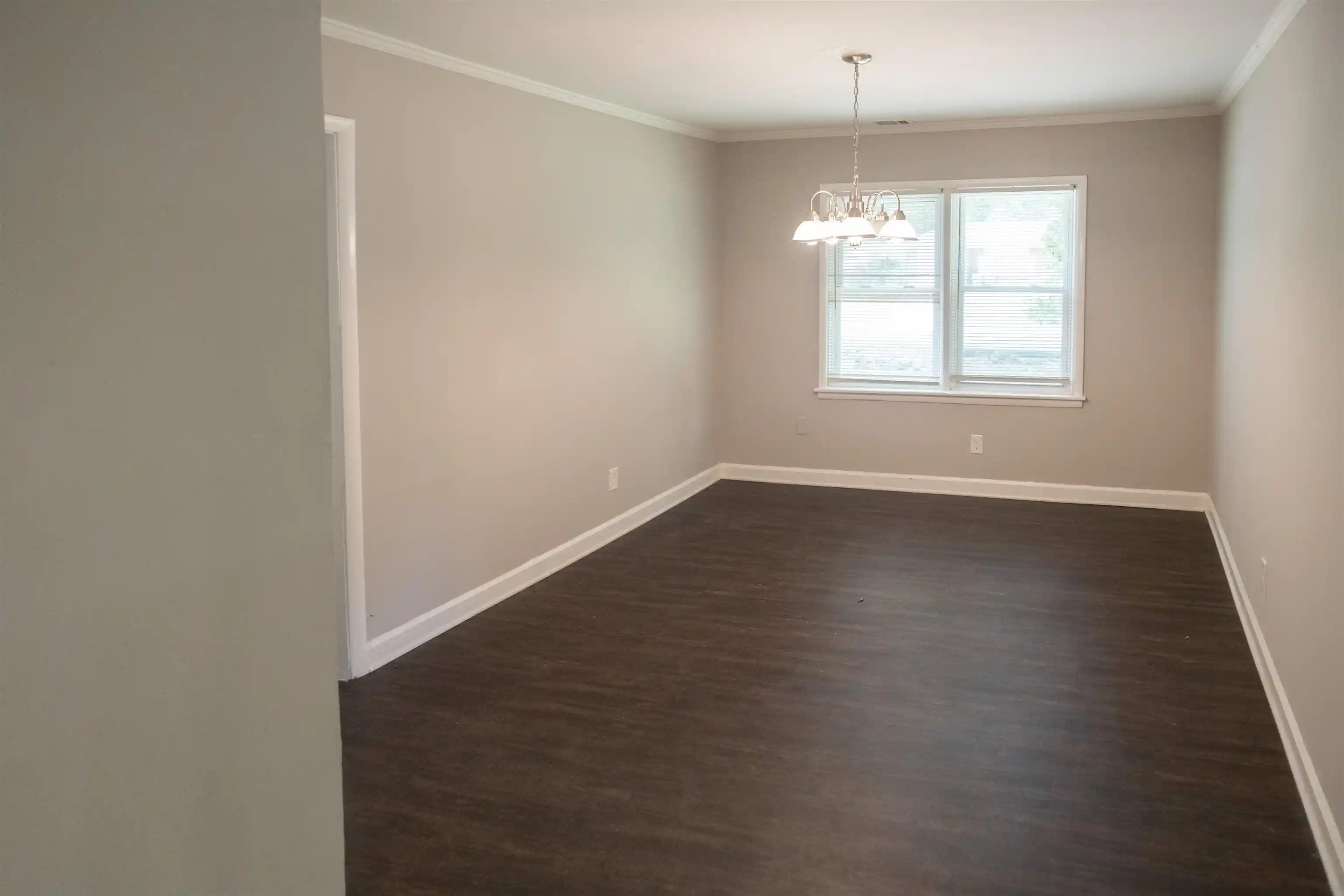 Photo 3 of Single family home for sale at 875 Enfield Rd, Memphis, TN 38116 | MLS# 10227779 | Listing updated on 2026-09-01