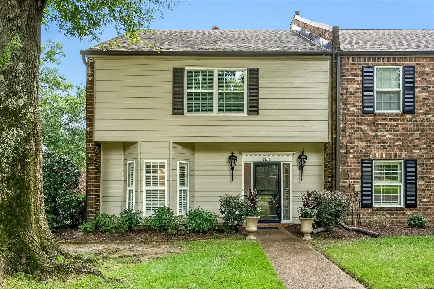 Photo 1 of Townhouse for sale at 1858 Kimbrough Rd, Germantown, TN 38138 | MLS# 10227803 | Listing updated on 2026-08-07