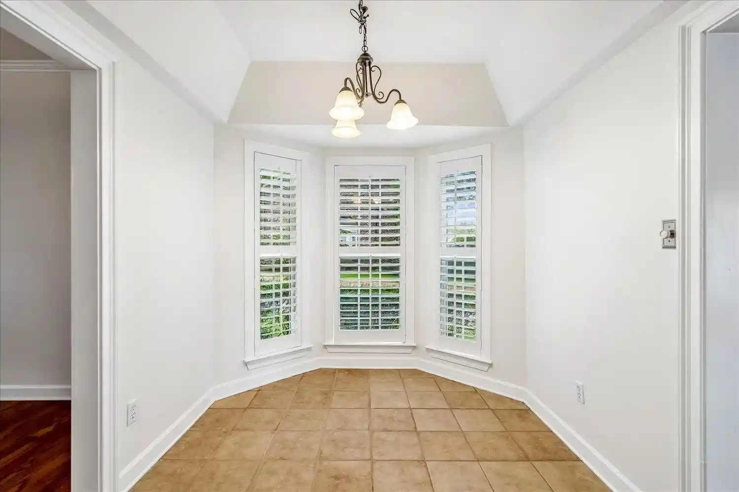 Photo 2 of Townhouse for sale at 1858 Kimbrough Rd, Germantown, TN 38138 | MLS# 10227803 | Listing updated on 2026-08-07