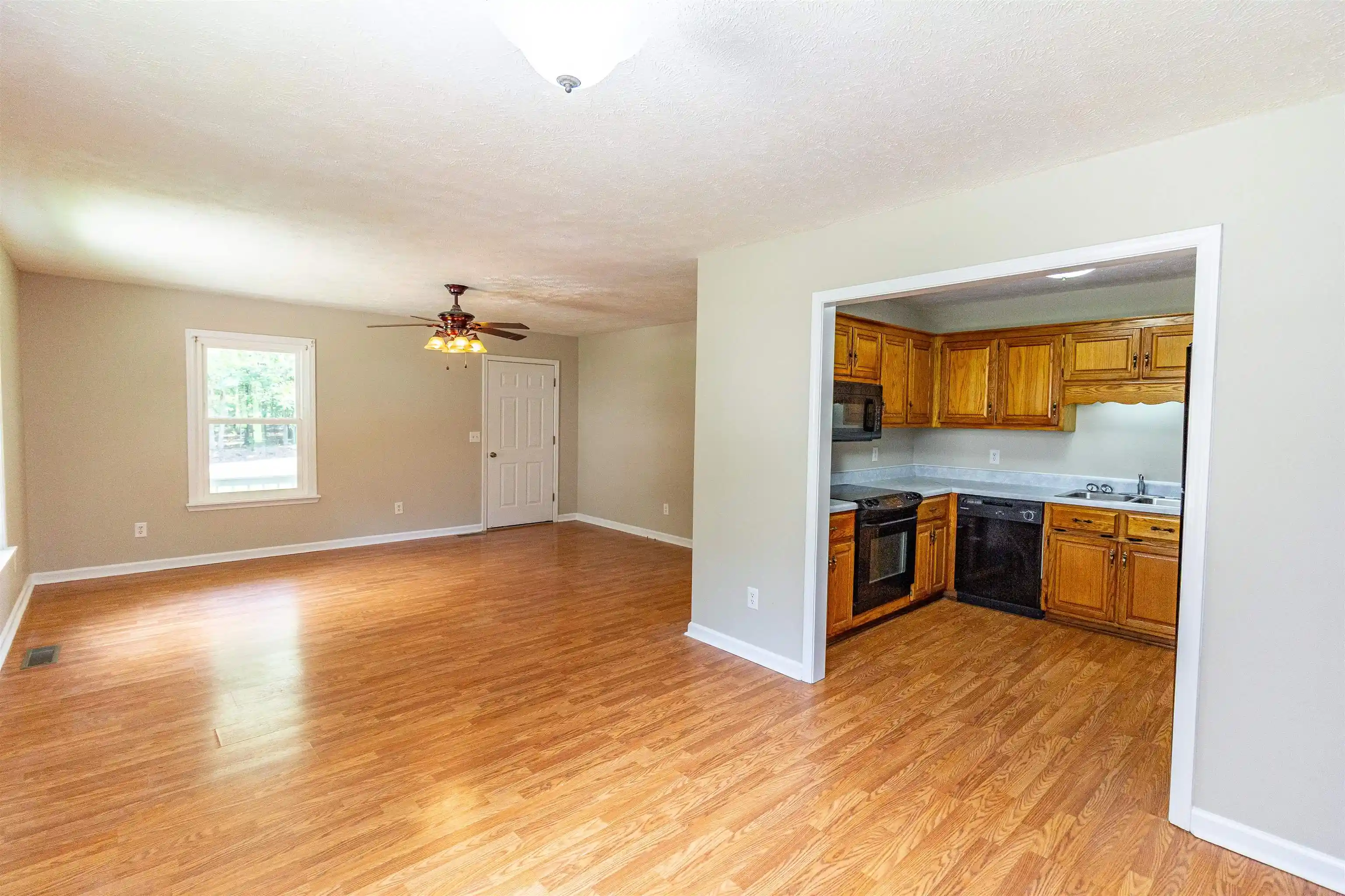 28th image of 62 Debbie Cir, Selmer, TN 38375 | MLS# 10227826