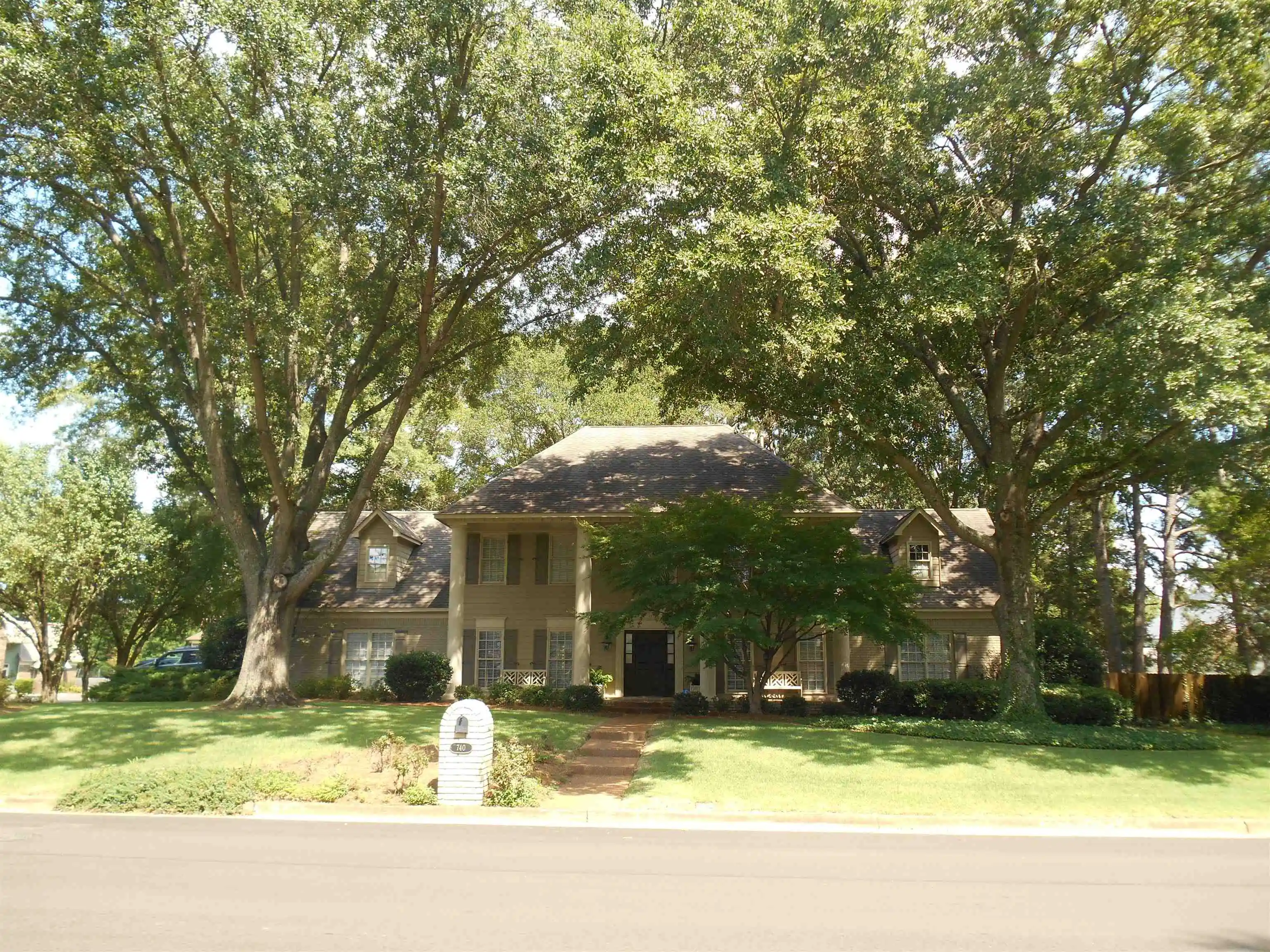 1st image of 740 Rolling Oaks Ln, Collierville, TN 38017 | MLS# 10227838
