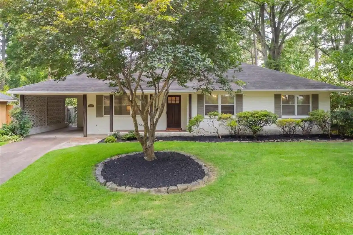 1st image of 4135 Chickasaw Rd, Memphis, TN 38117 | MLS# 10227857