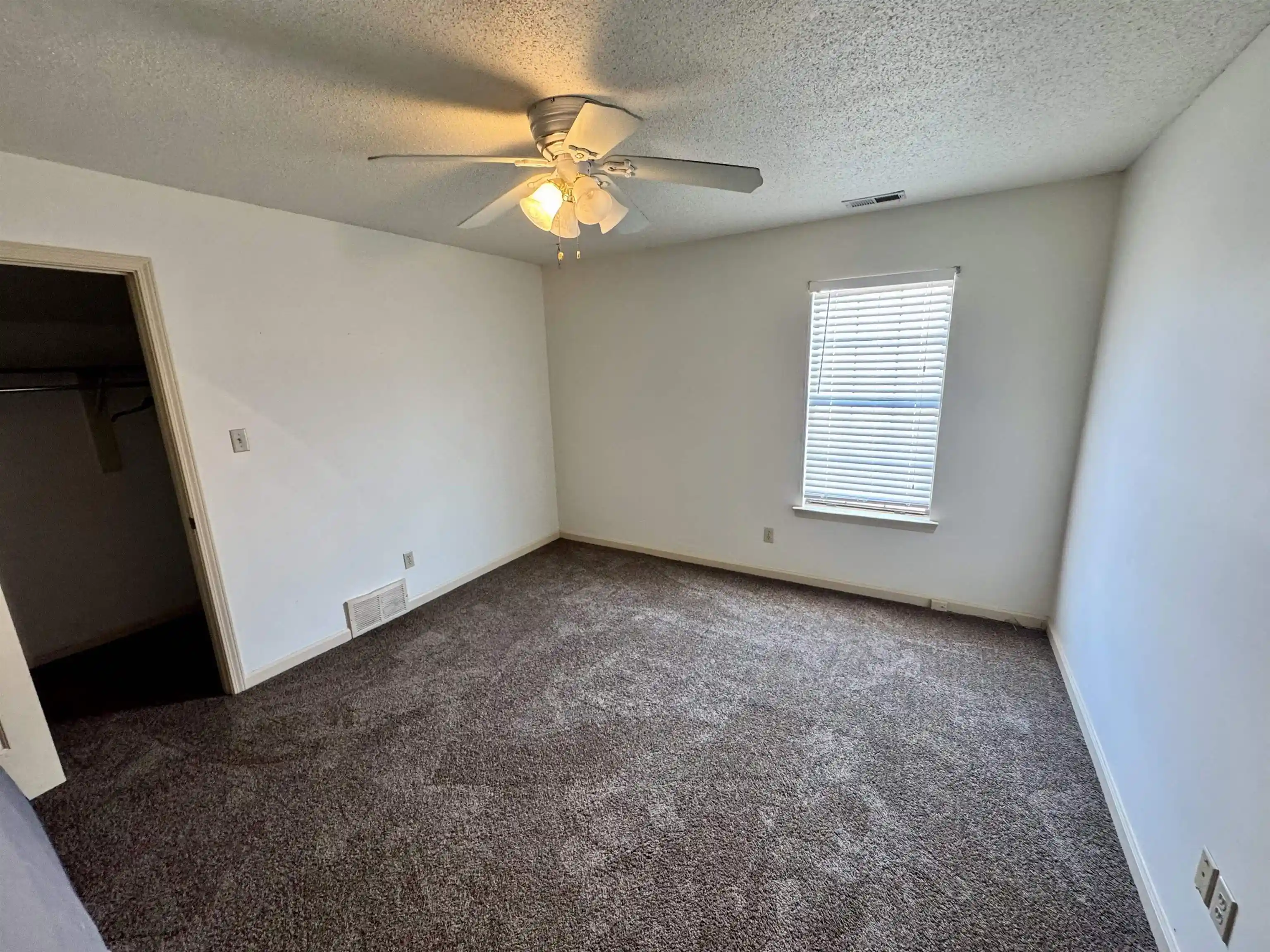 4th image of 5823 Grassy Valley Dr, Memphis, TN 38141 | MLS# 10227887