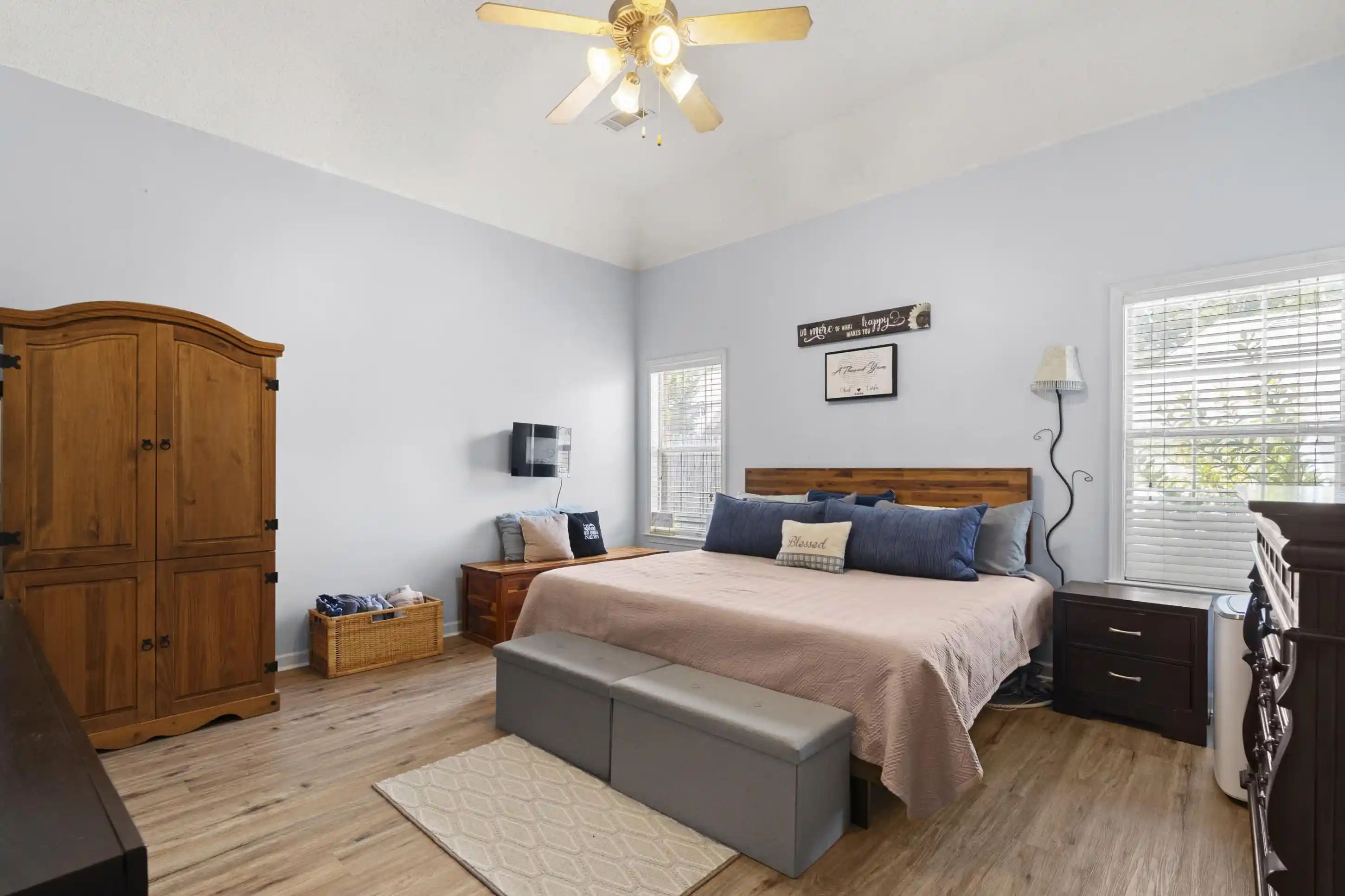 Photo 4 of Single Family Residence at 9320 S Fairmont Cir, Collierville, TN 38017 | MLS# 10227890 | | Sold on 2026-09-17