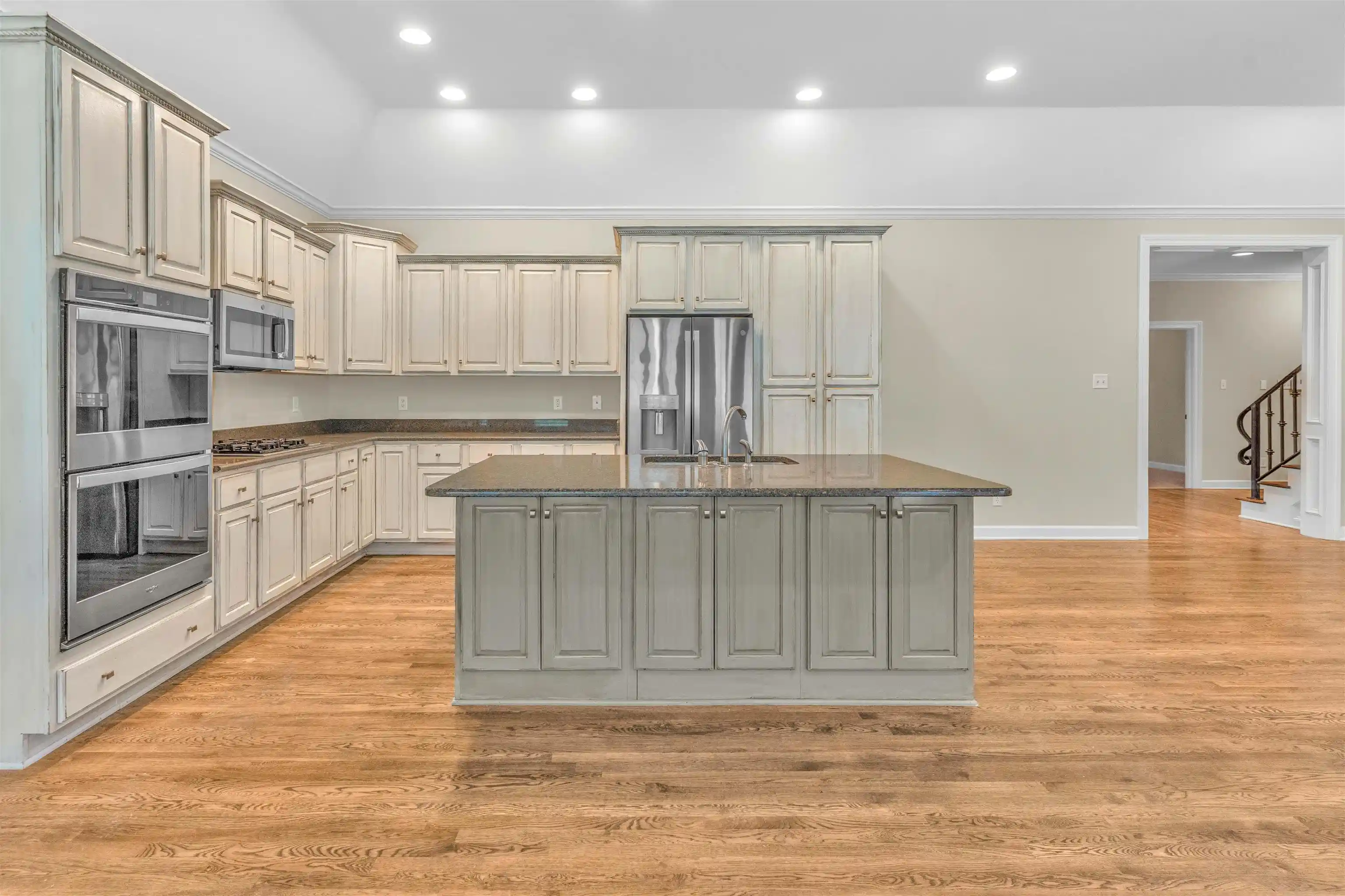Photo 3 of Single family home for sale at 1950 N Templeton Cir, Collierville, TN 38017 | MLS# 10227916 | Listing updated on 2026-08-07