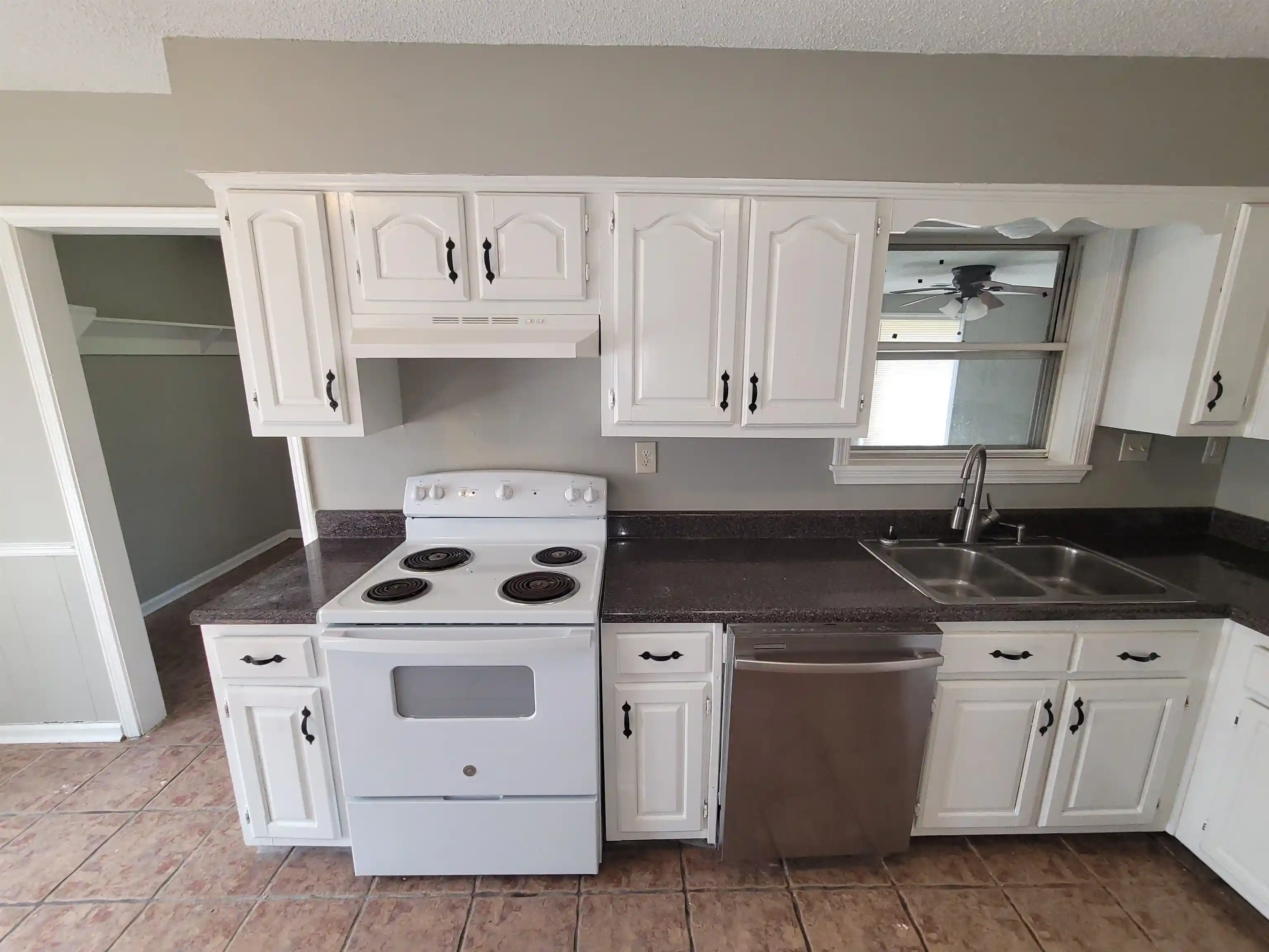 Photo 3 of Single family home for sale at 1313 Ryanwood Ave, Memphis, TN 38116 | MLS# 10227917 | Listing updated on 2026-08-26