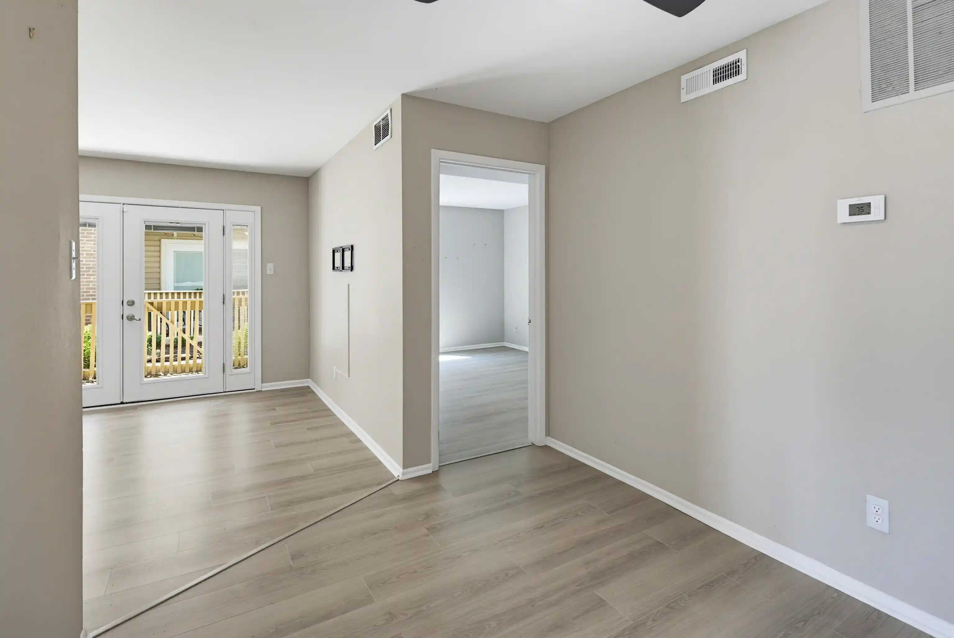 Photo 3 of Condo for sale at 6744 Quail Holw Ct #1, Memphis, TN 38120 | MLS# 10227932 | Listing updated on 2026-09-03