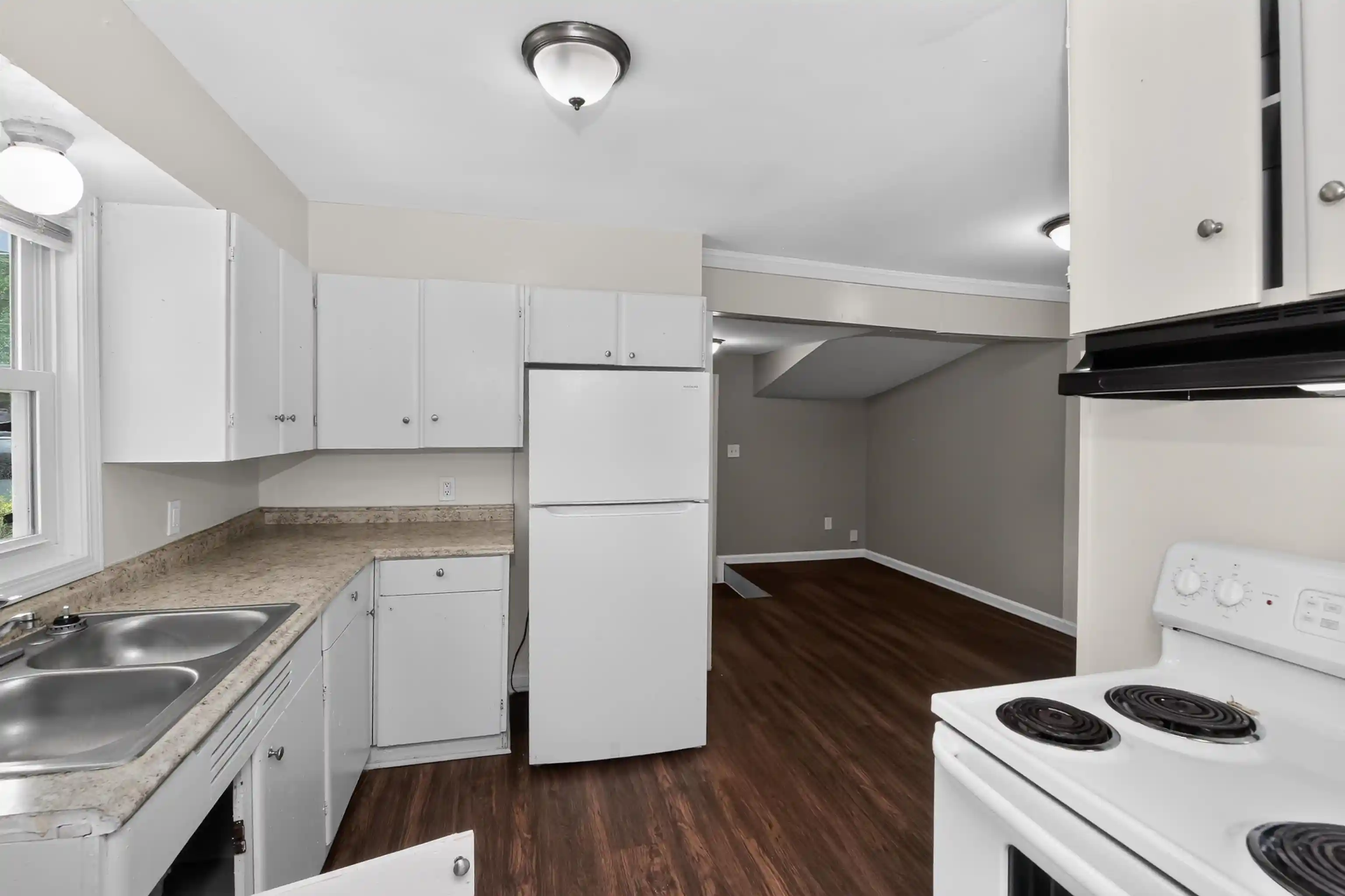4th image of 329 Sullivan Dr, Memphis, TN 38109 | MLS# 10227934