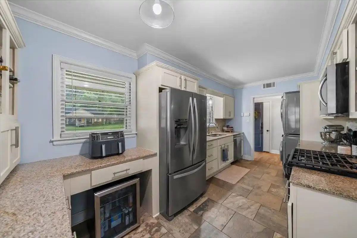 2nd image of 1127 Perkins Ter, Memphis, TN 38117 | MLS# 10227957
