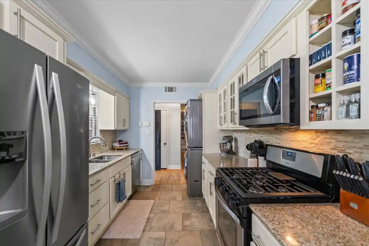 3rd image of 1127 Perkins Ter, Memphis, TN 38117 | MLS# 10227957