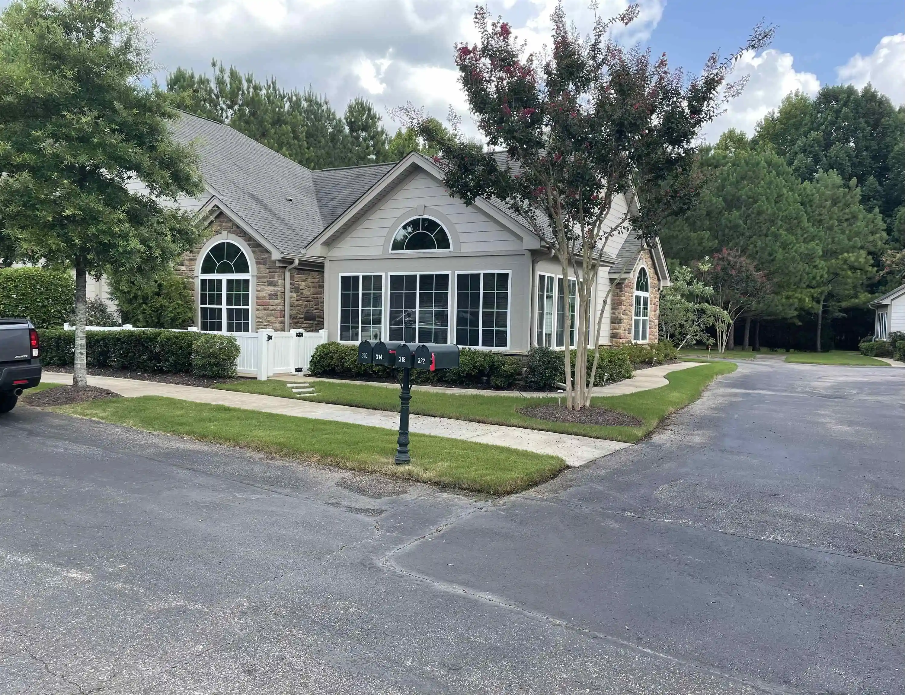 Photo 1 of Sale Pending at 310 Stonevillage Dr #9, Collierville, TN 38017 | MLS# 10227959 | Listing updated on 2026-09-09