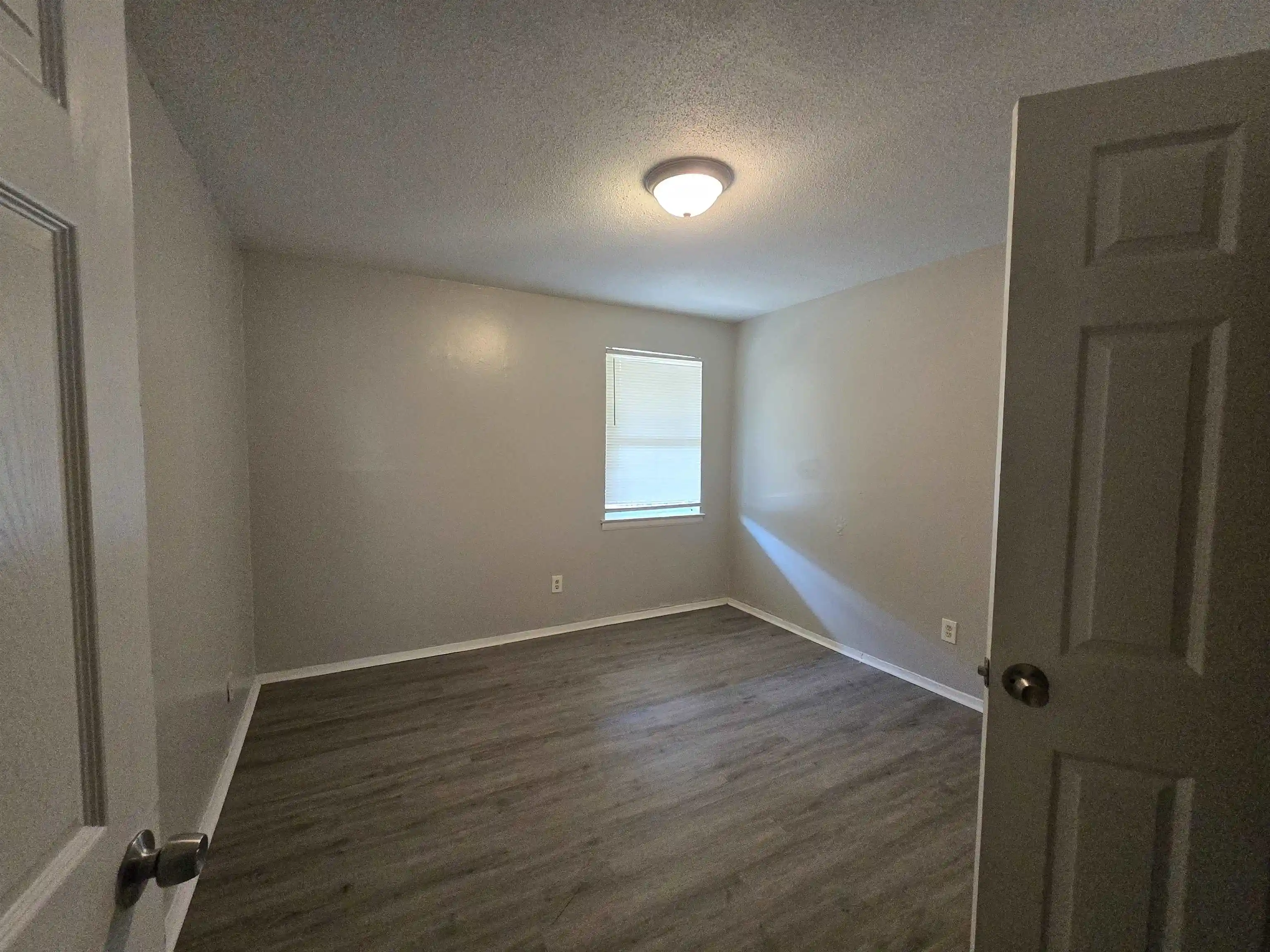 Photo 3 of Multi family home for sale at 1744 N Graham Rd, Memphis, TN 38108 | MLS# 10227960 | Listing updated on 2026-08-10
