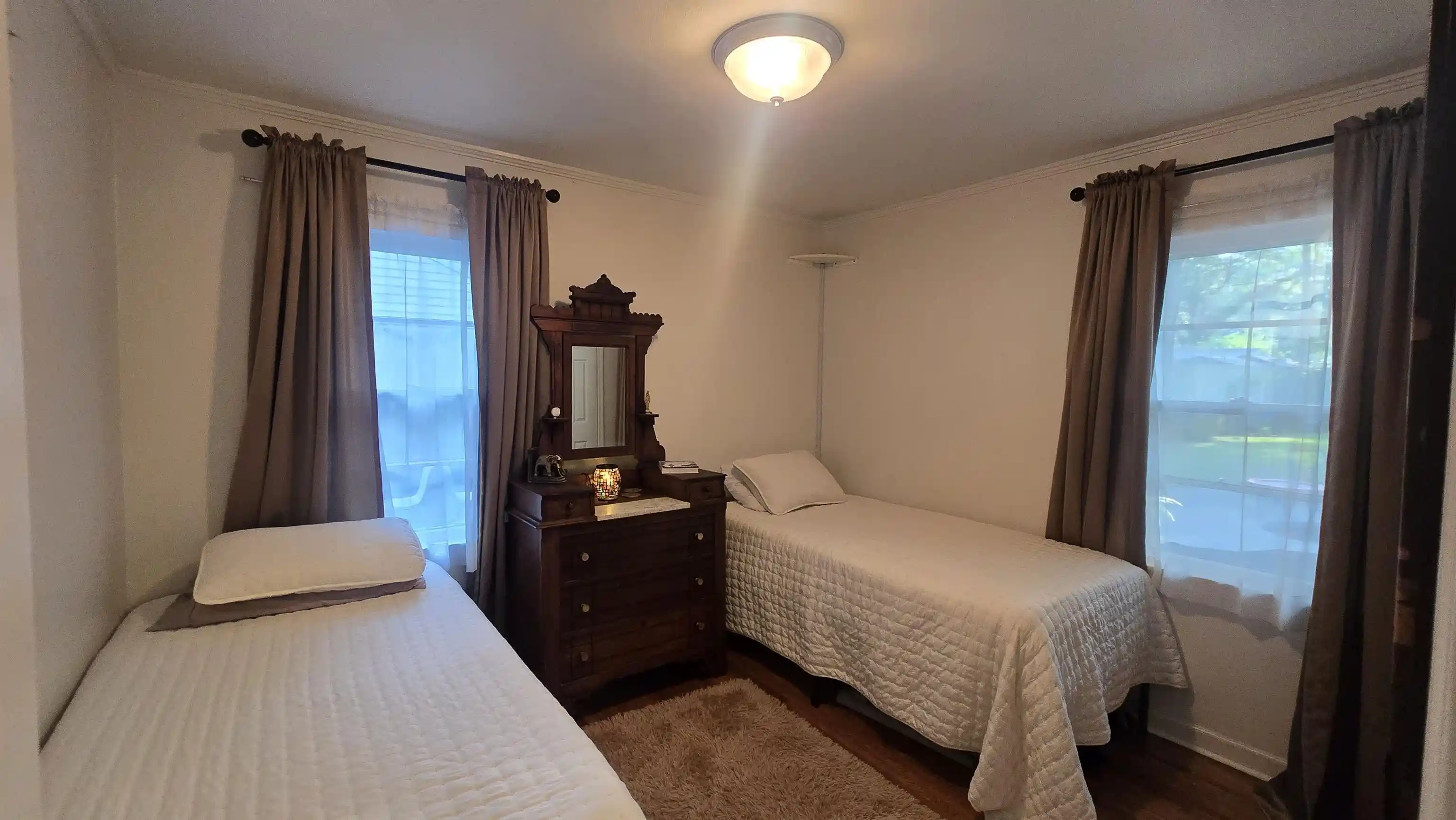 2nd image of 1639 Colonial Rd, Memphis, TN 38117 | MLS# 10227969