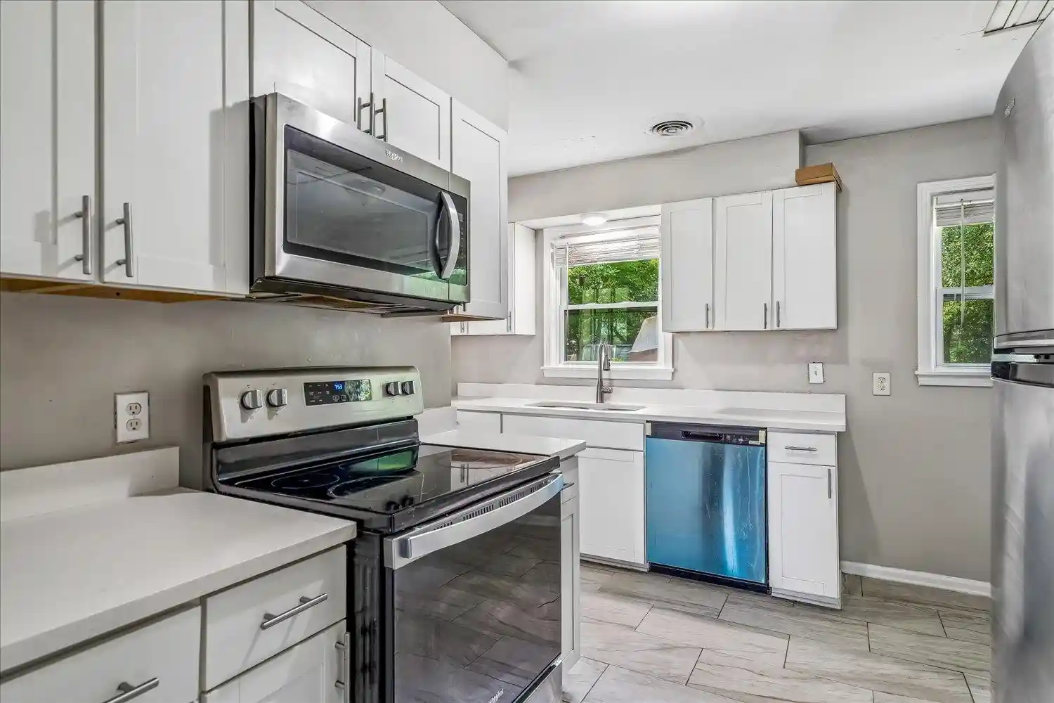 4th image of 5113 Helene Dr, Memphis, TN 38117 | MLS# 10227982