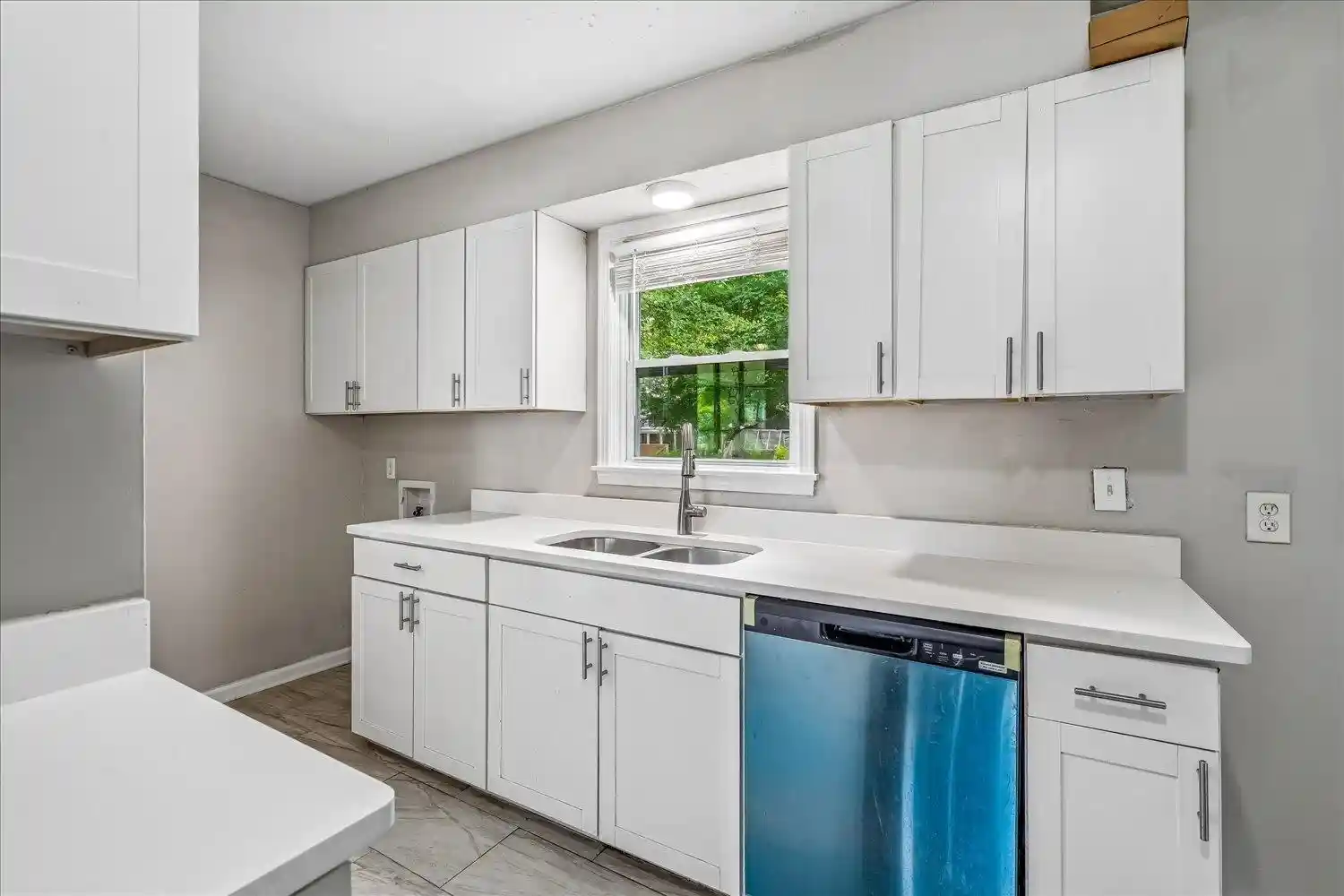 5th image of 5113 Helene Dr, Memphis, TN 38117 | MLS# 10227982