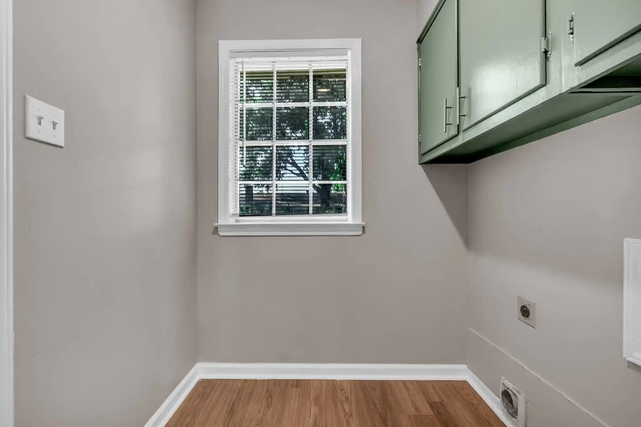 Photo 2 of Single family home for sale at 5466 Cottonwood Rd, Memphis, TN 38115 | MLS# 10227984 | Listing updated on 2026-09-05