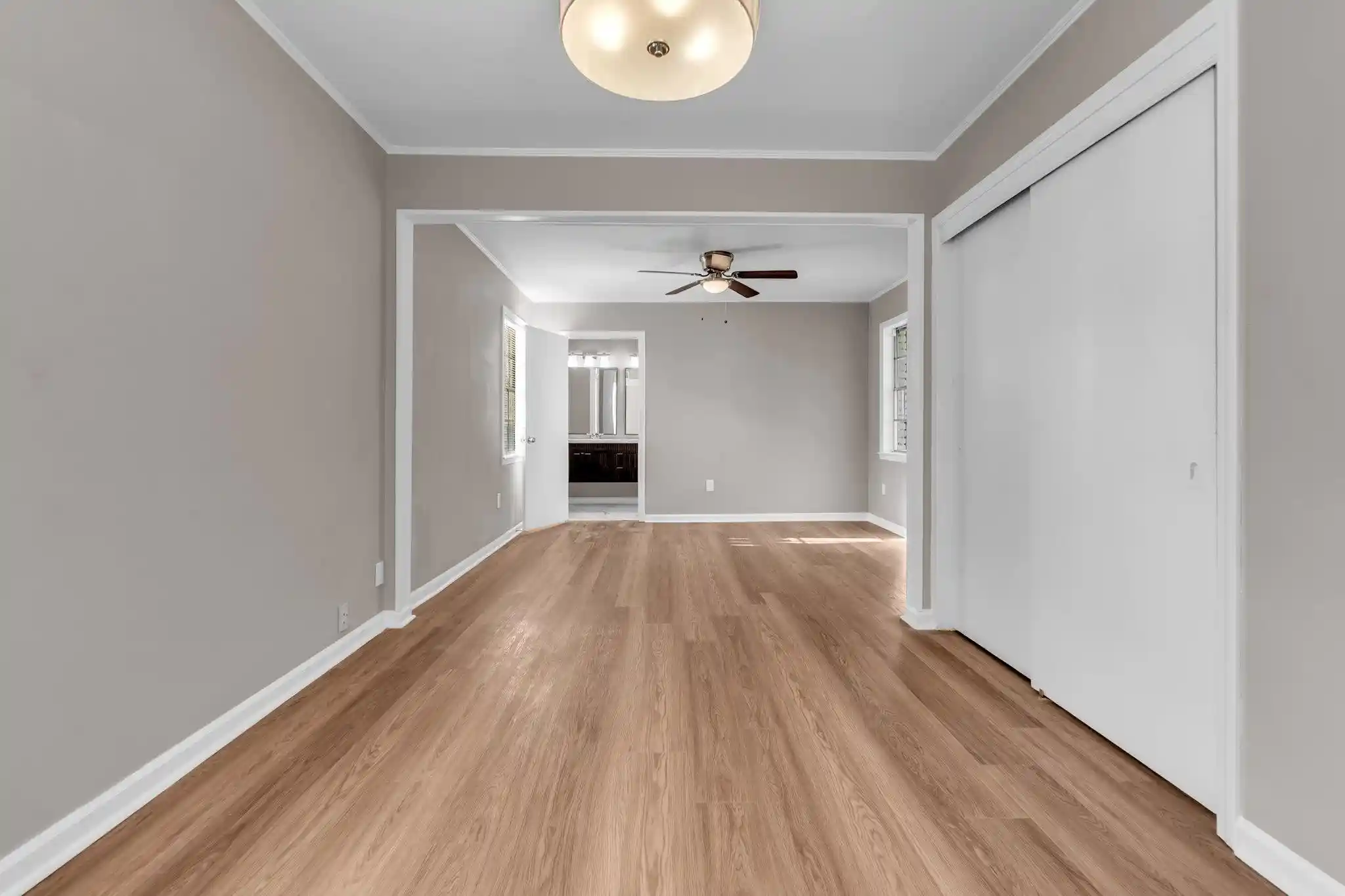 Photo 3 of Single family home for sale at 5466 Cottonwood Rd, Memphis, TN 38115 | MLS# 10227984 | Listing updated on 2026-09-05