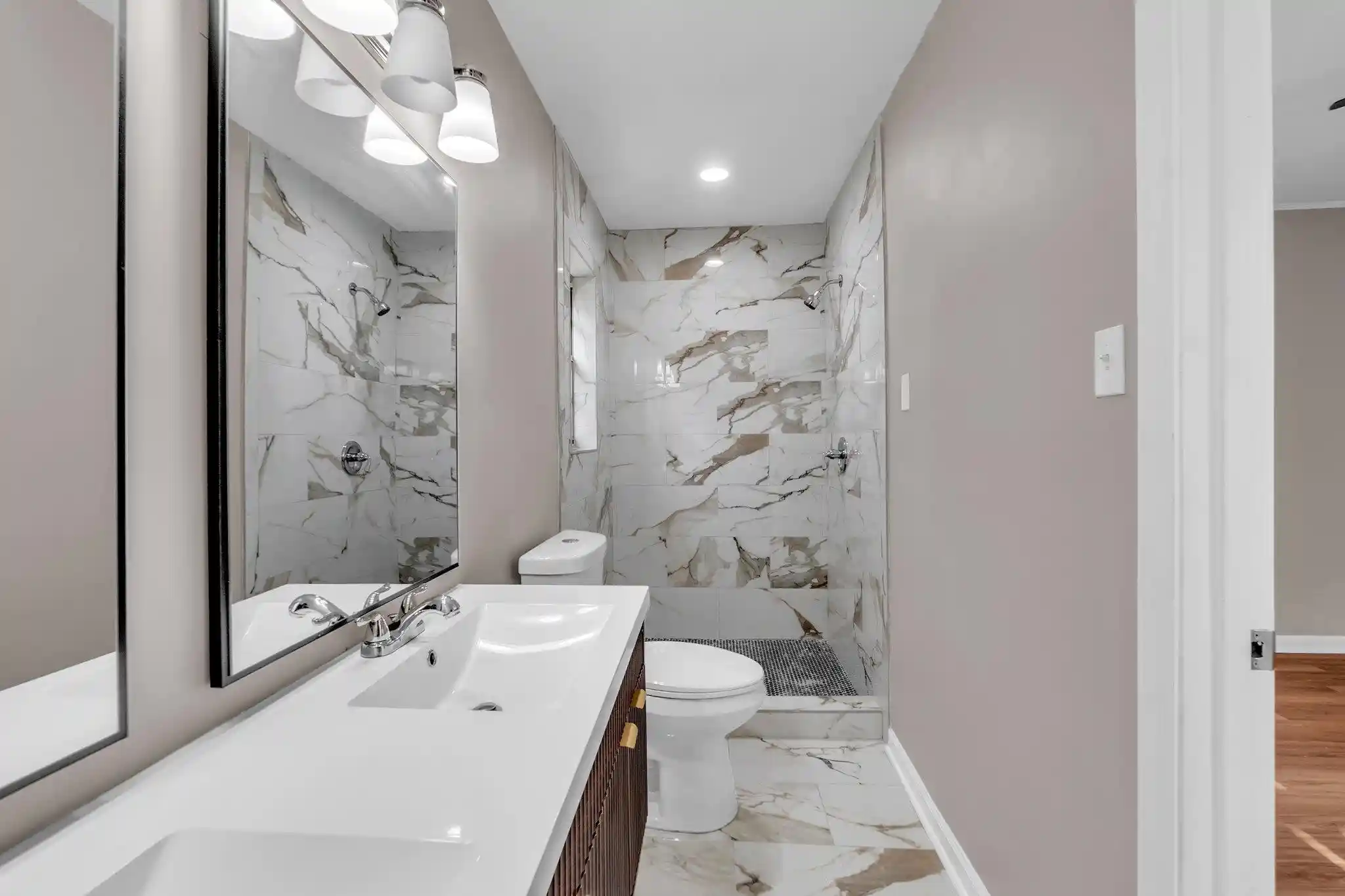 Photo 4 of Single family home for sale at 5466 Cottonwood Rd, Memphis, TN 38115 | MLS# 10227984 | Listing updated on 2026-09-05