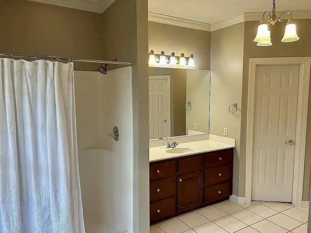 3rd image of 36 Sutton Pl Pl, Jackson, TN 38305 | MLS# 10227986
