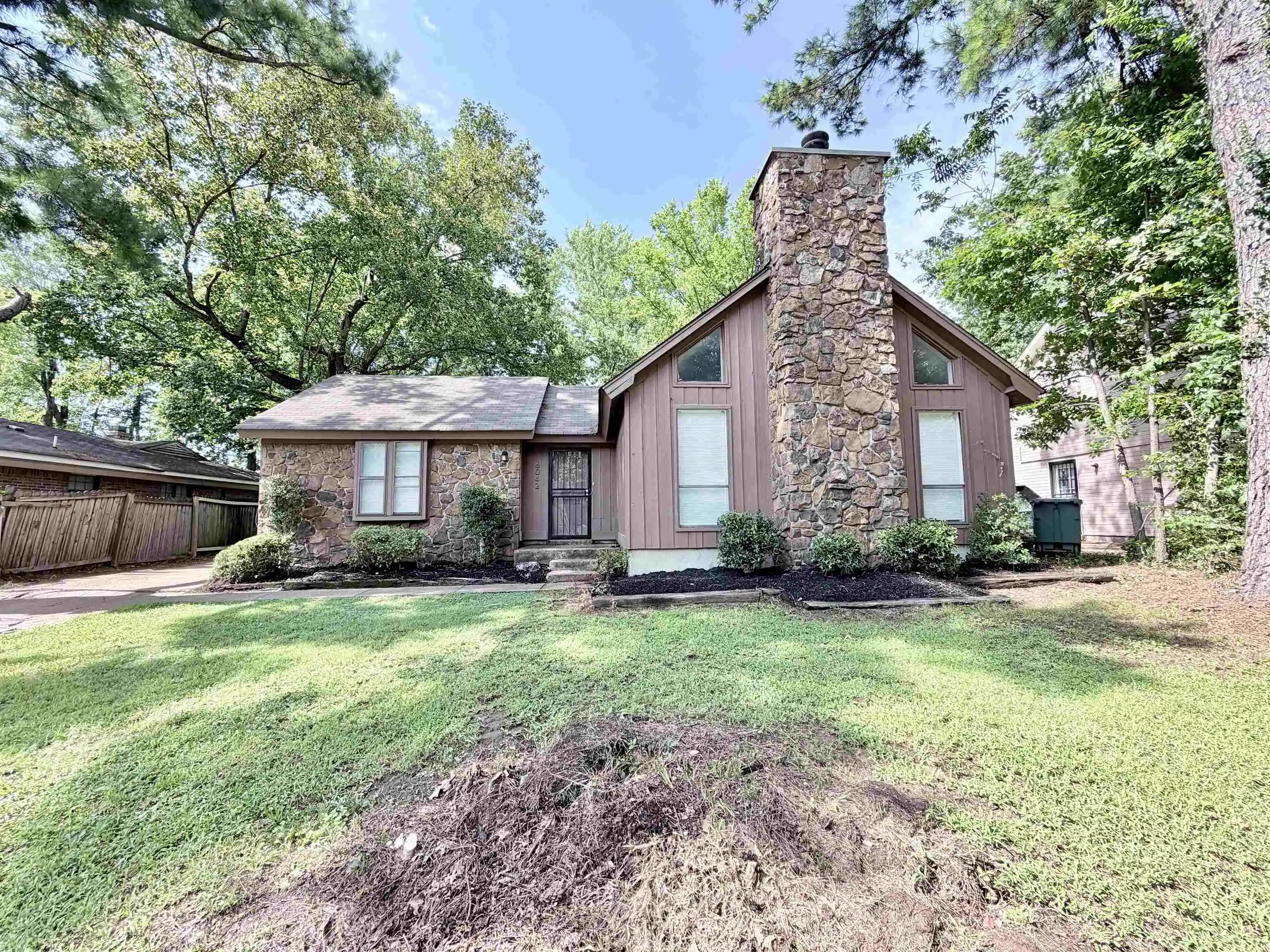 1st image of 6042 Whisper Valley Dr, Memphis, TN 38141 | MLS# 10228000