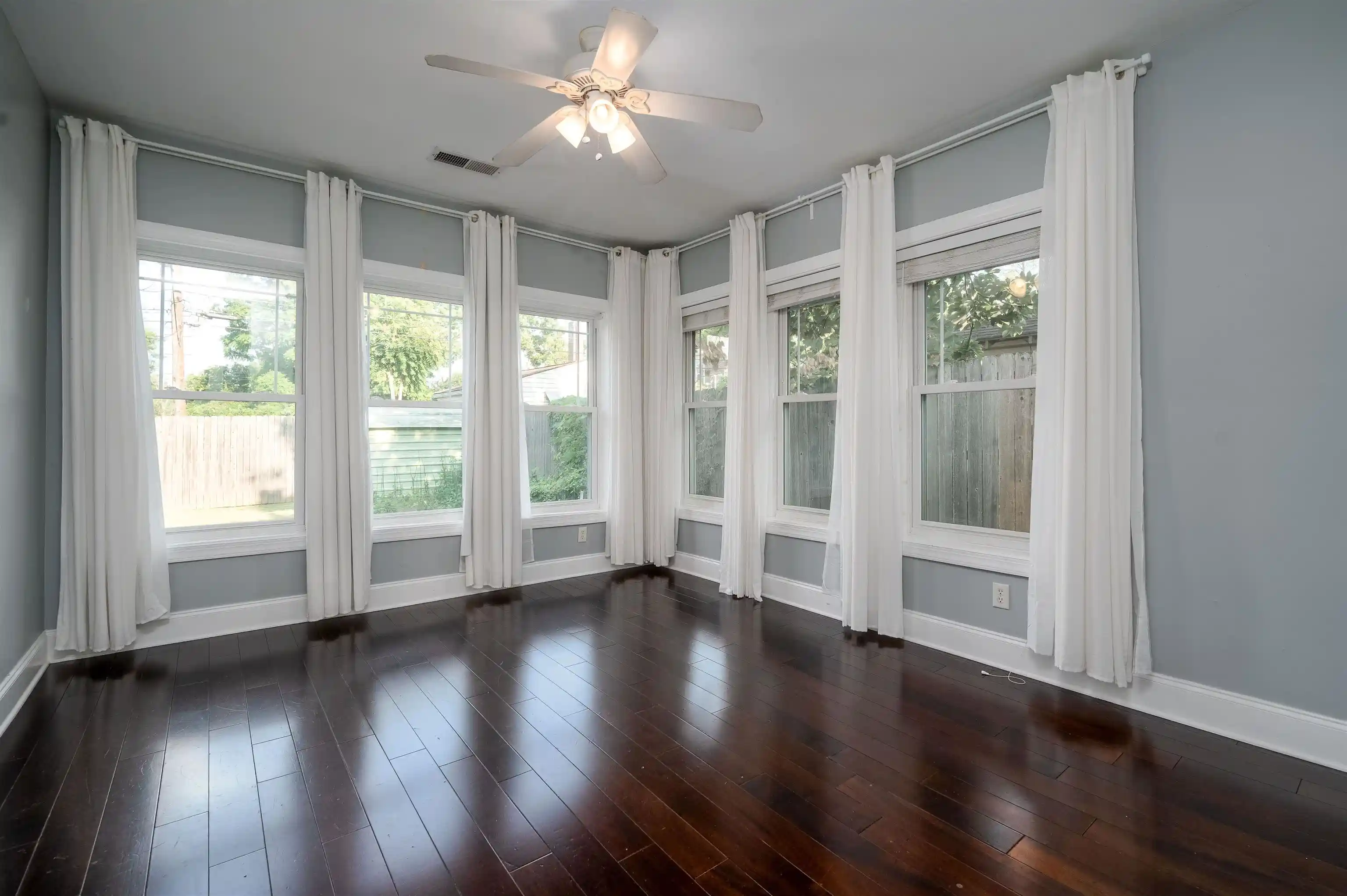23rd image of 424 N Willett St, Memphis, TN 38112 | MLS# 10228001