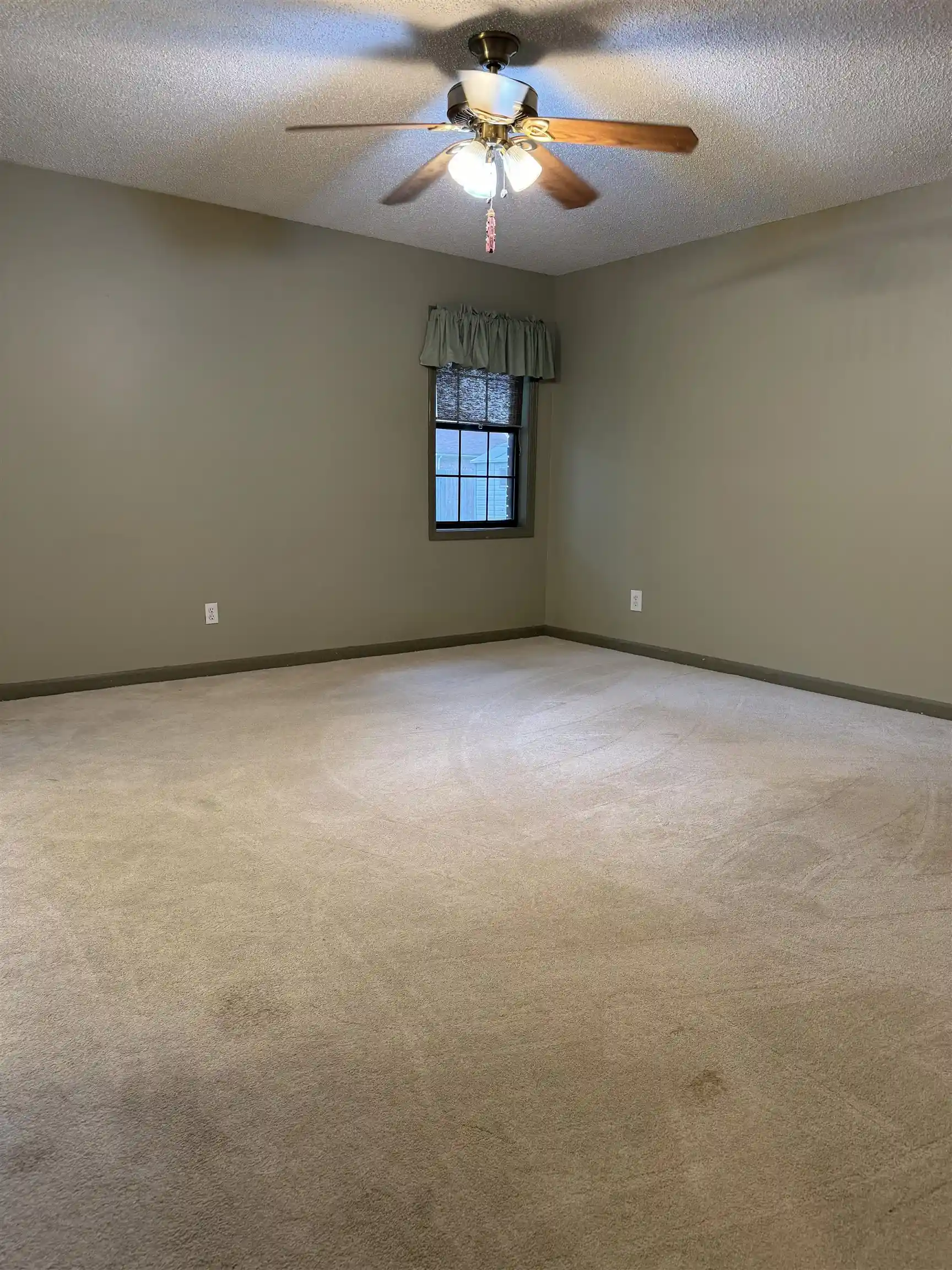 Photo 2 of Single family home for sale at 7180 Skidmore Cv, Memphis, TN 38119 | MLS# 10228015 | Listing updated on 2026-08-09