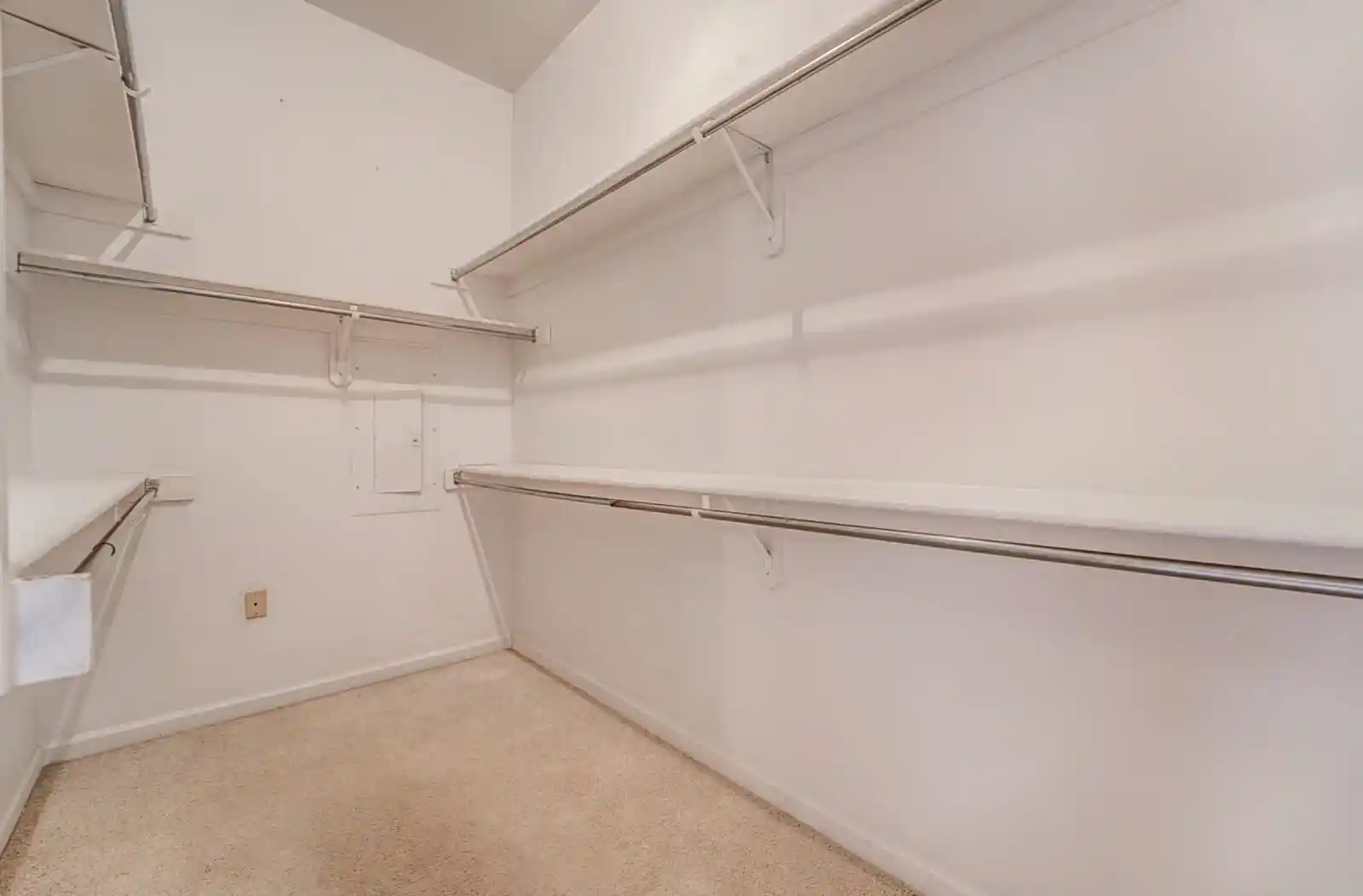 Photo 4 of Townhouse for sale at 1731 Constable Ct, Collierville, TN 38017 | MLS# 10228017 | Listing updated on 2026-09-15