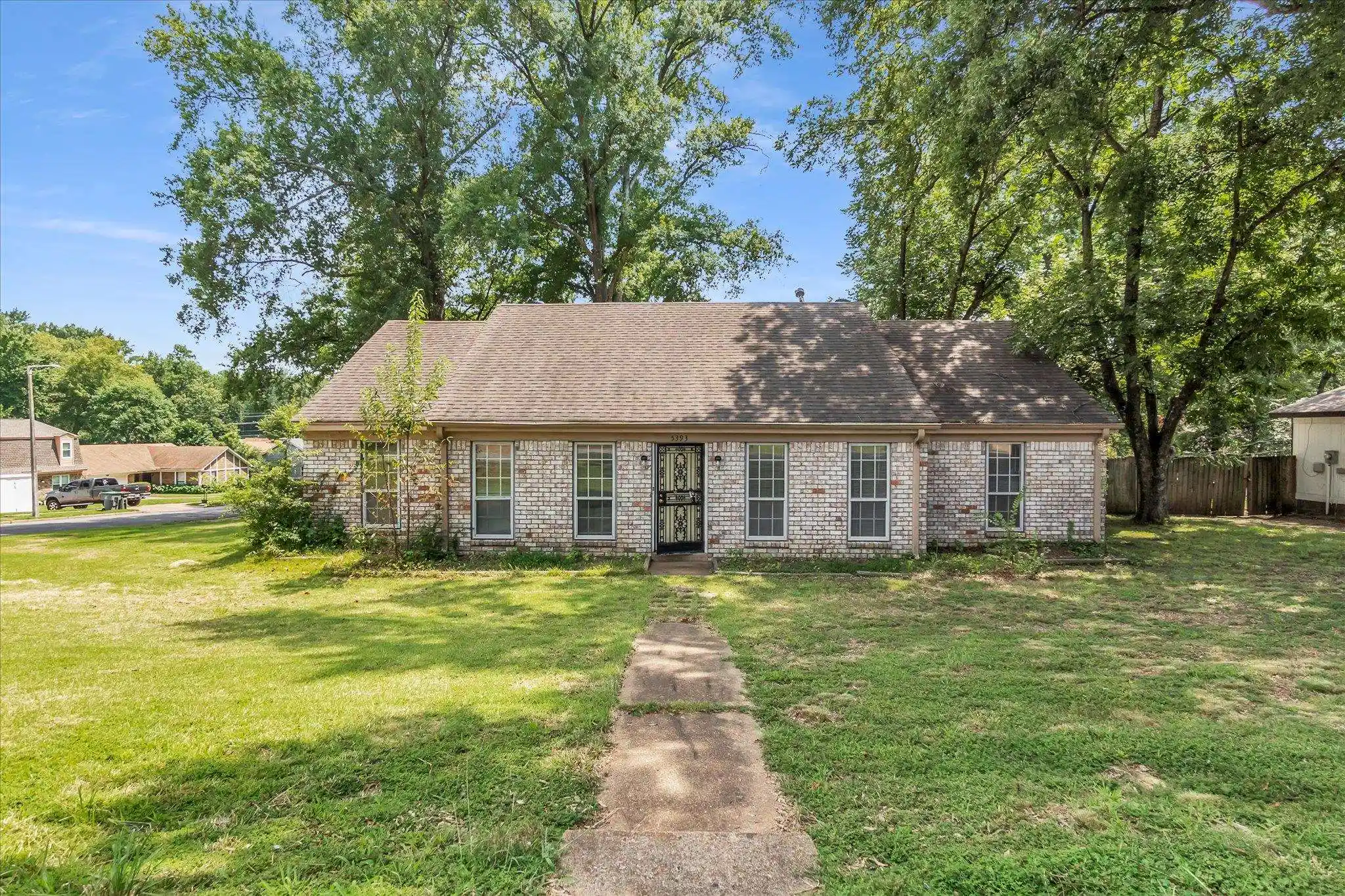 Photo 1 of Single family home for sale at 5393 Banbury Ave, Memphis, TN 38135 | MLS# 10228018 | Listing updated on 2026-08-09