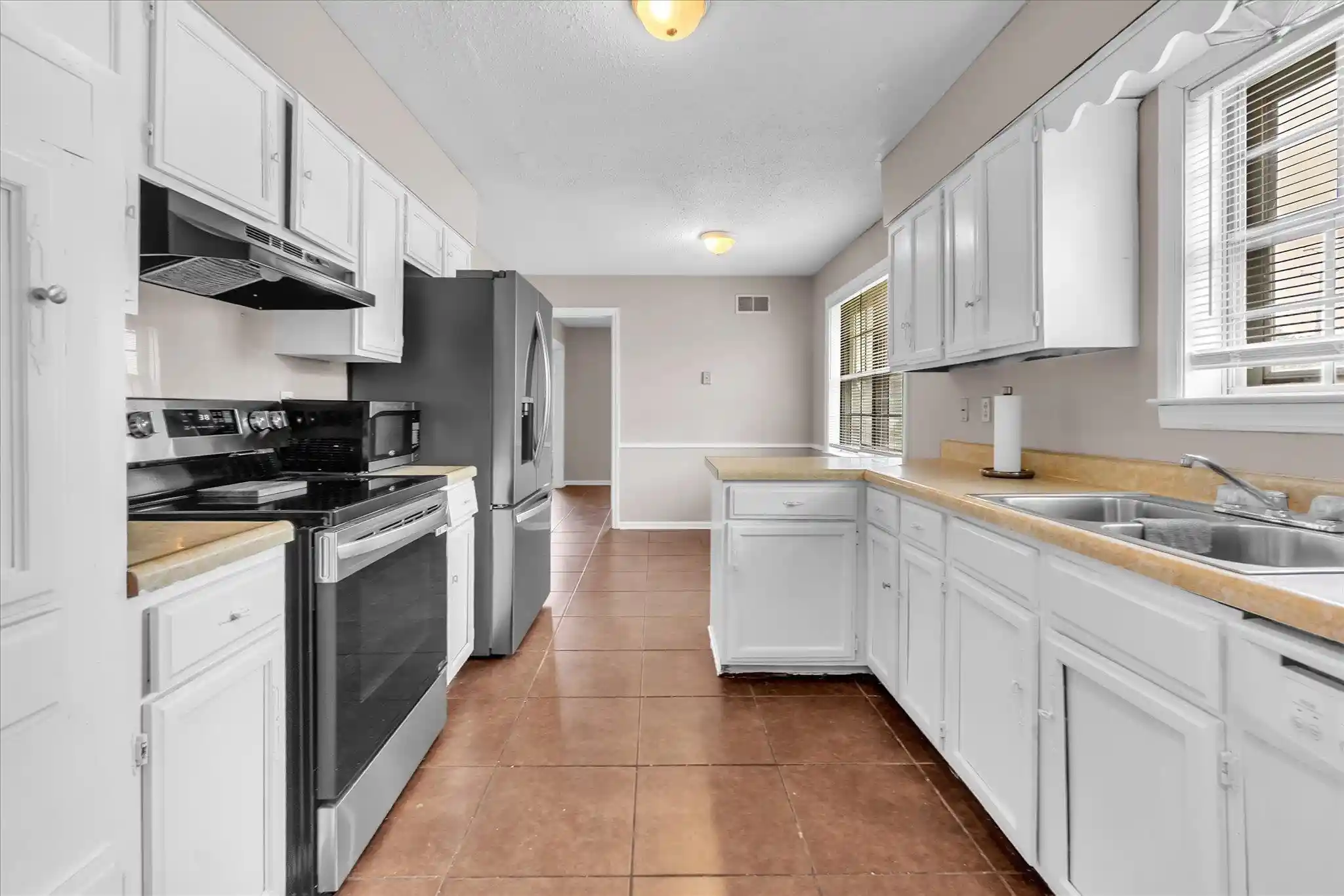 Photo 2 of Single family home for sale at 5393 Banbury Ave, Memphis, TN 38135 | MLS# 10228018 | Listing updated on 2026-08-09