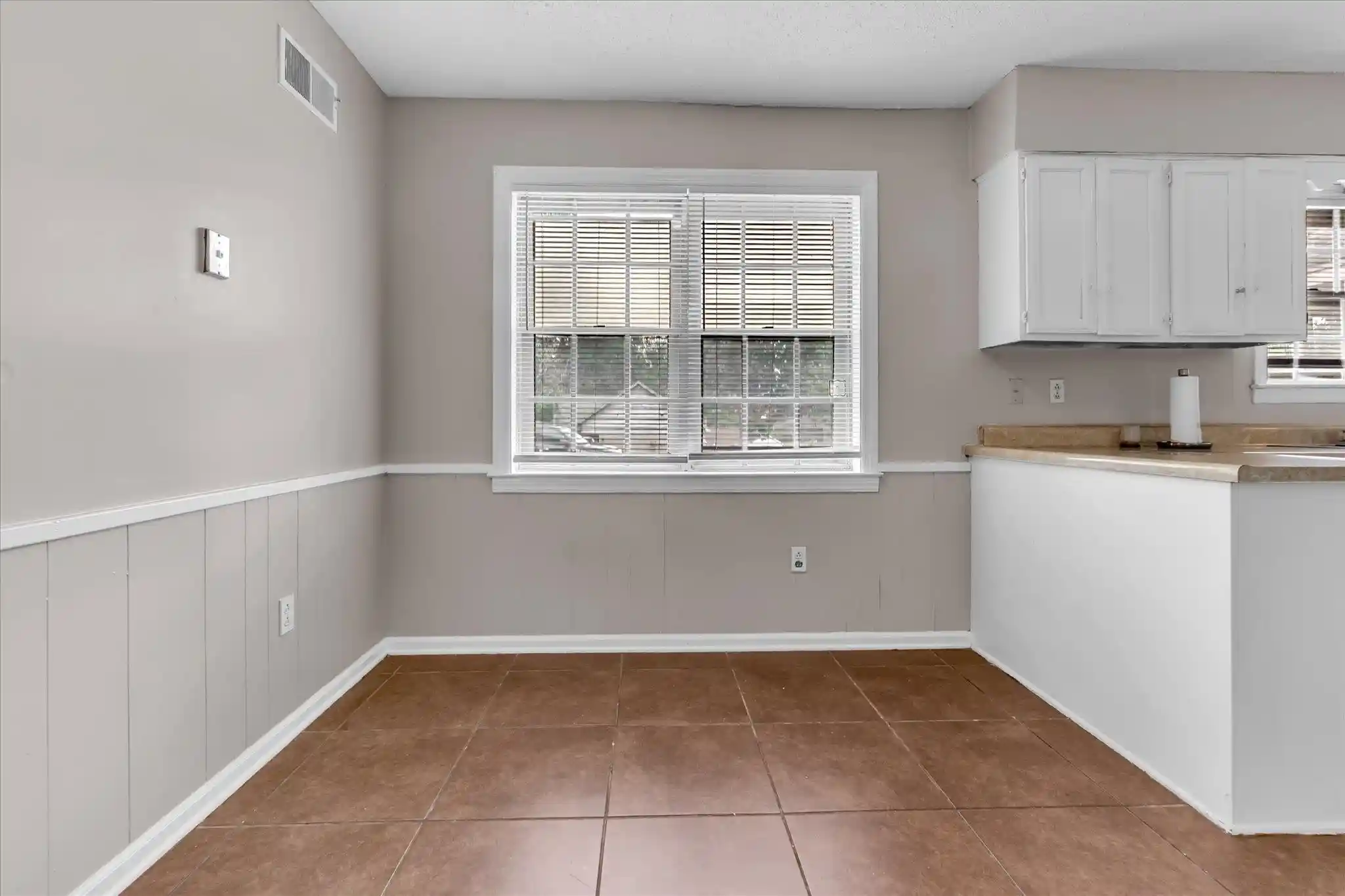 Photo 4 of Single family home for sale at 5393 Banbury Ave, Memphis, TN 38135 | MLS# 10228018 | Listing updated on 2026-08-09