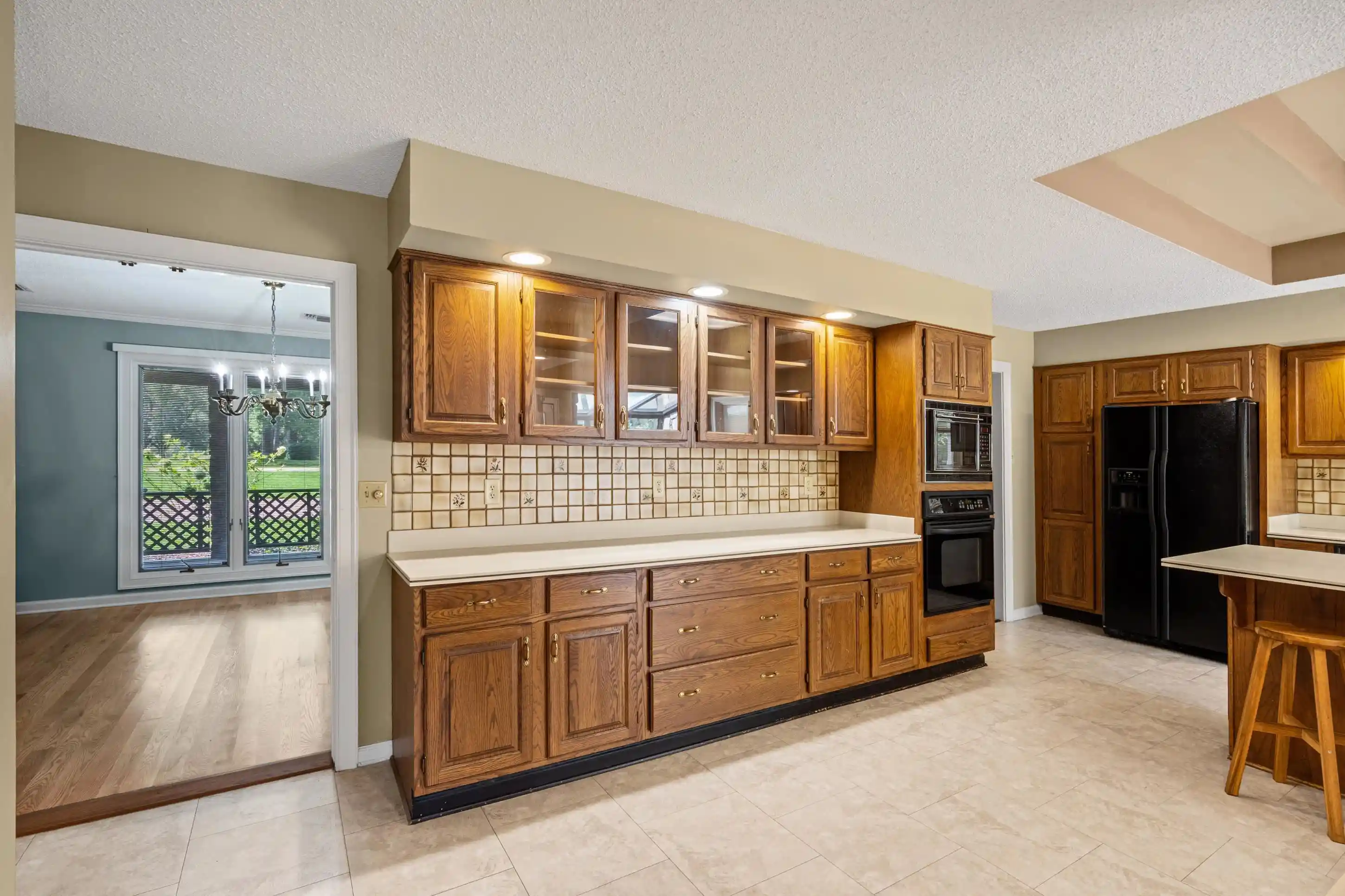 Photo 3 of Townhouse for sale at 9221 Hillman Way Dr, Bartlett, TN 38133 | MLS# 10228019 | Listing updated on 2026-10-09