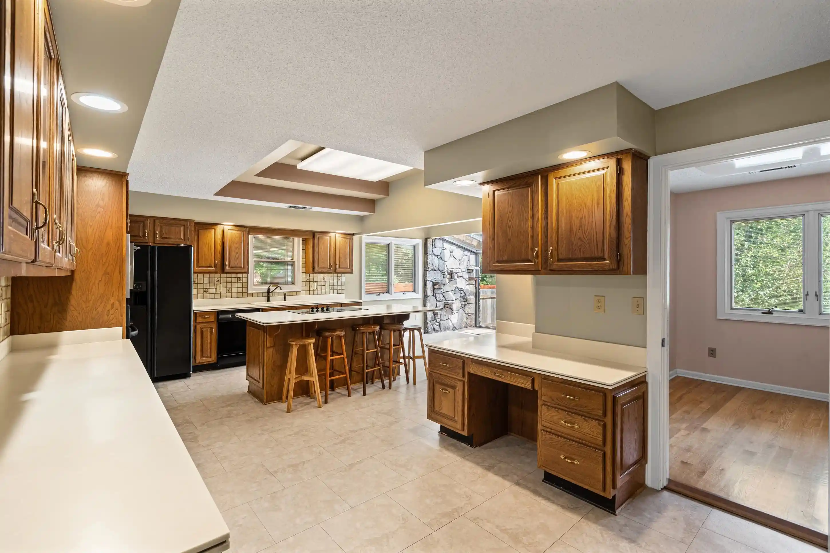 Photo 4 of Townhouse for sale at 9221 Hillman Way Dr, Bartlett, TN 38133 | MLS# 10228019 | Listing updated on 2026-10-09