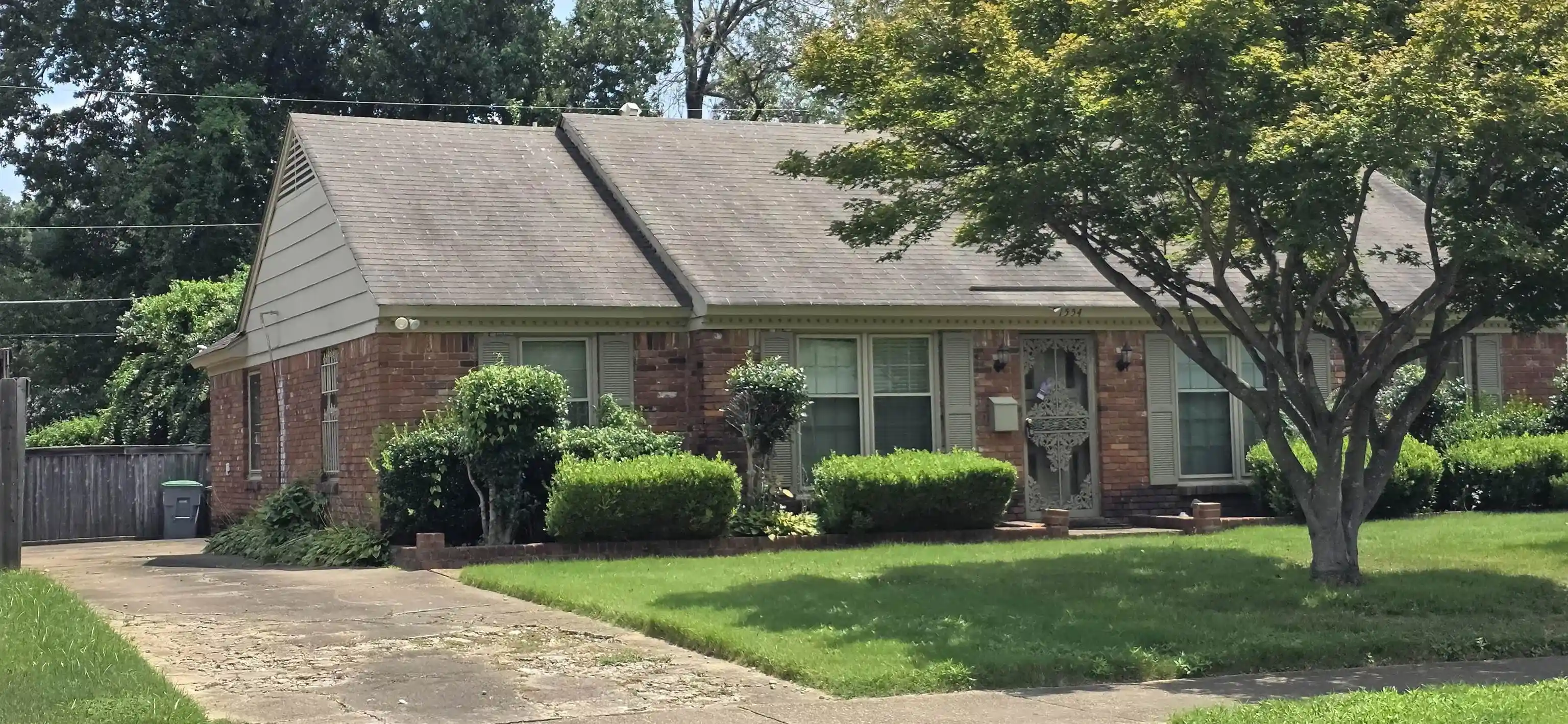 Photo 2 of Sale Pending at 1554 Galveston St, Memphis, TN 38114 | MLS# 10228028 | Listing updated on 2026-09-12