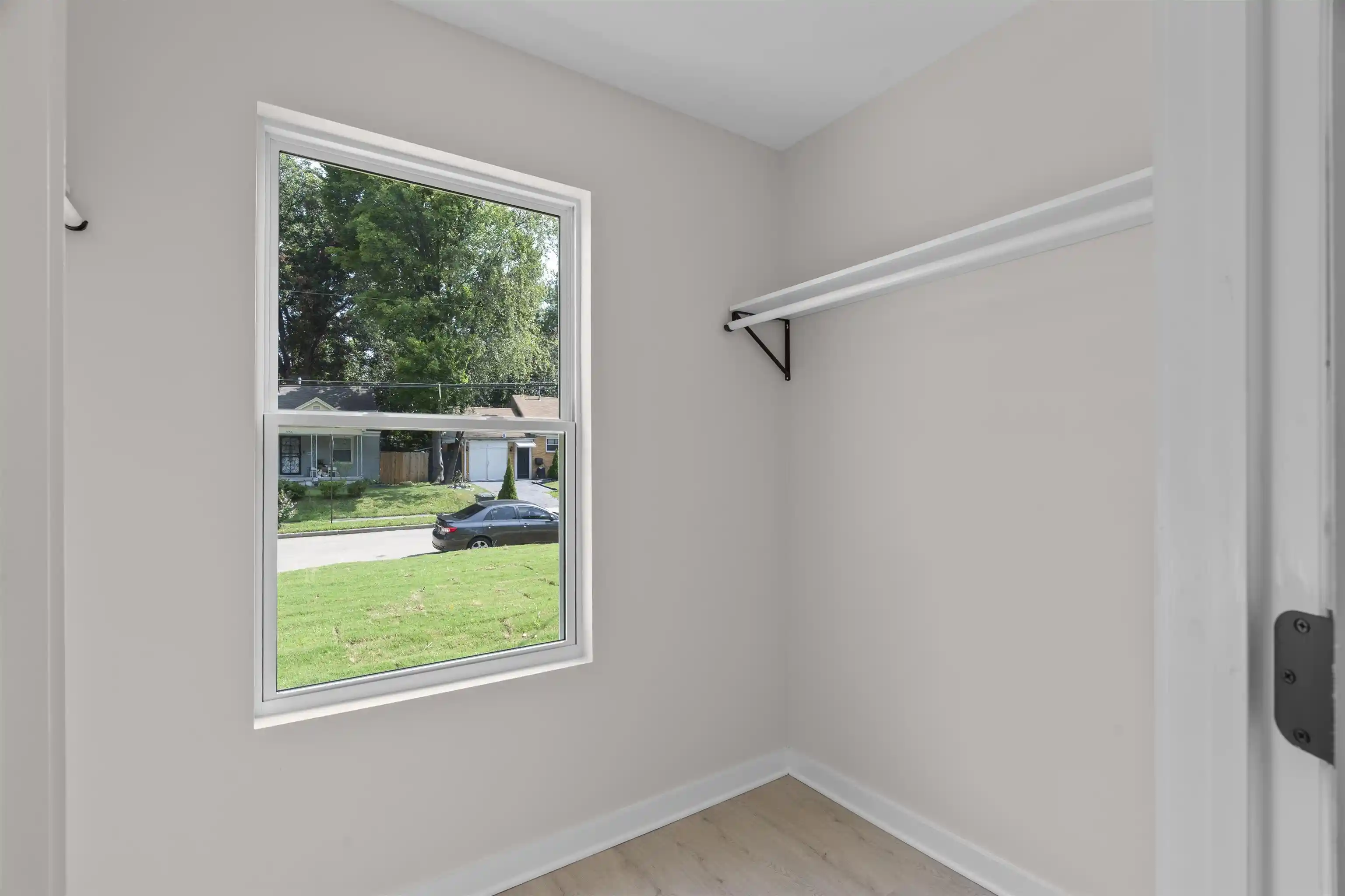 Photo 2 of Sale Pending at 3347 Cicalla Ave, Memphis, TN 38122 | MLS# 10228031 | Listing updated on 2026-09-23