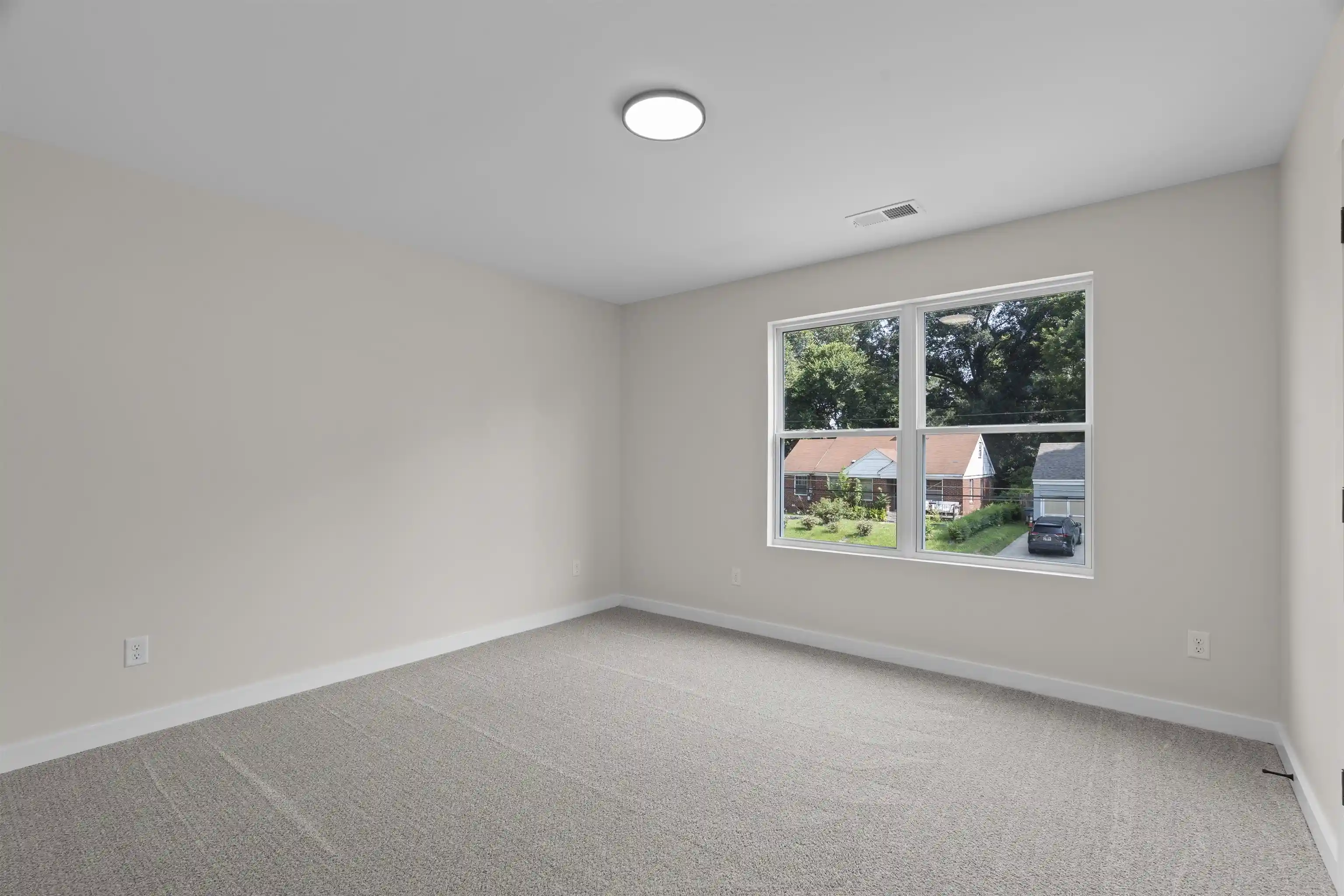Photo 4 of Sale Pending at 3347 Cicalla Ave, Memphis, TN 38122 | MLS# 10228031 | Listing updated on 2026-09-23