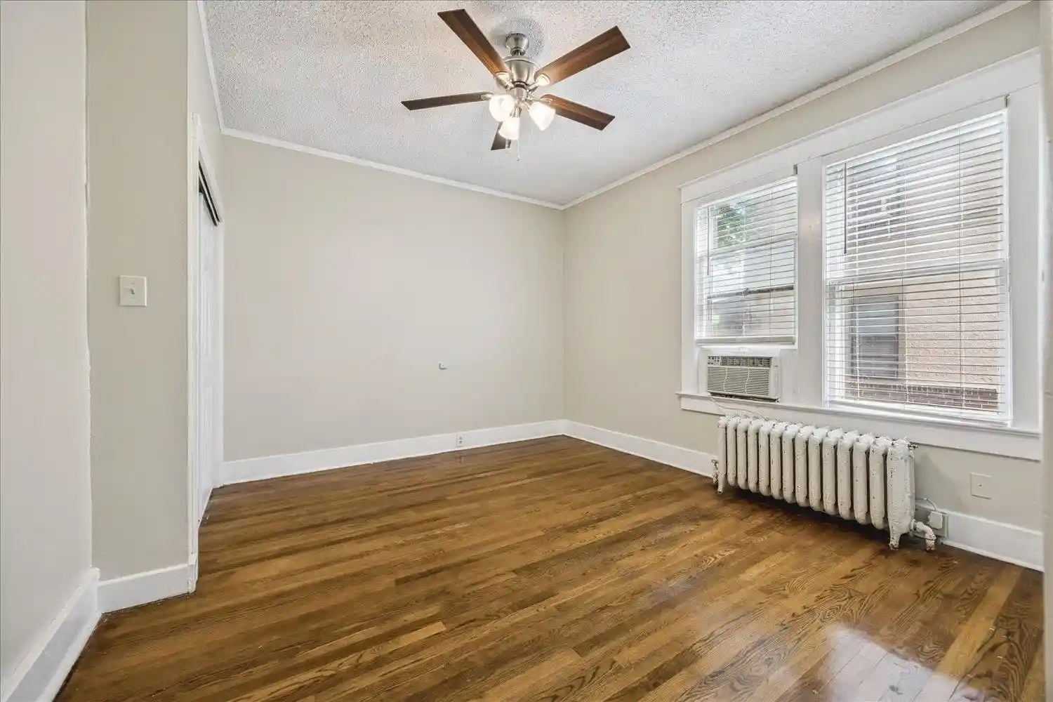 32nd image of 1901 Linden Ave, Memphis, TN 38104 | MLS# 10228036