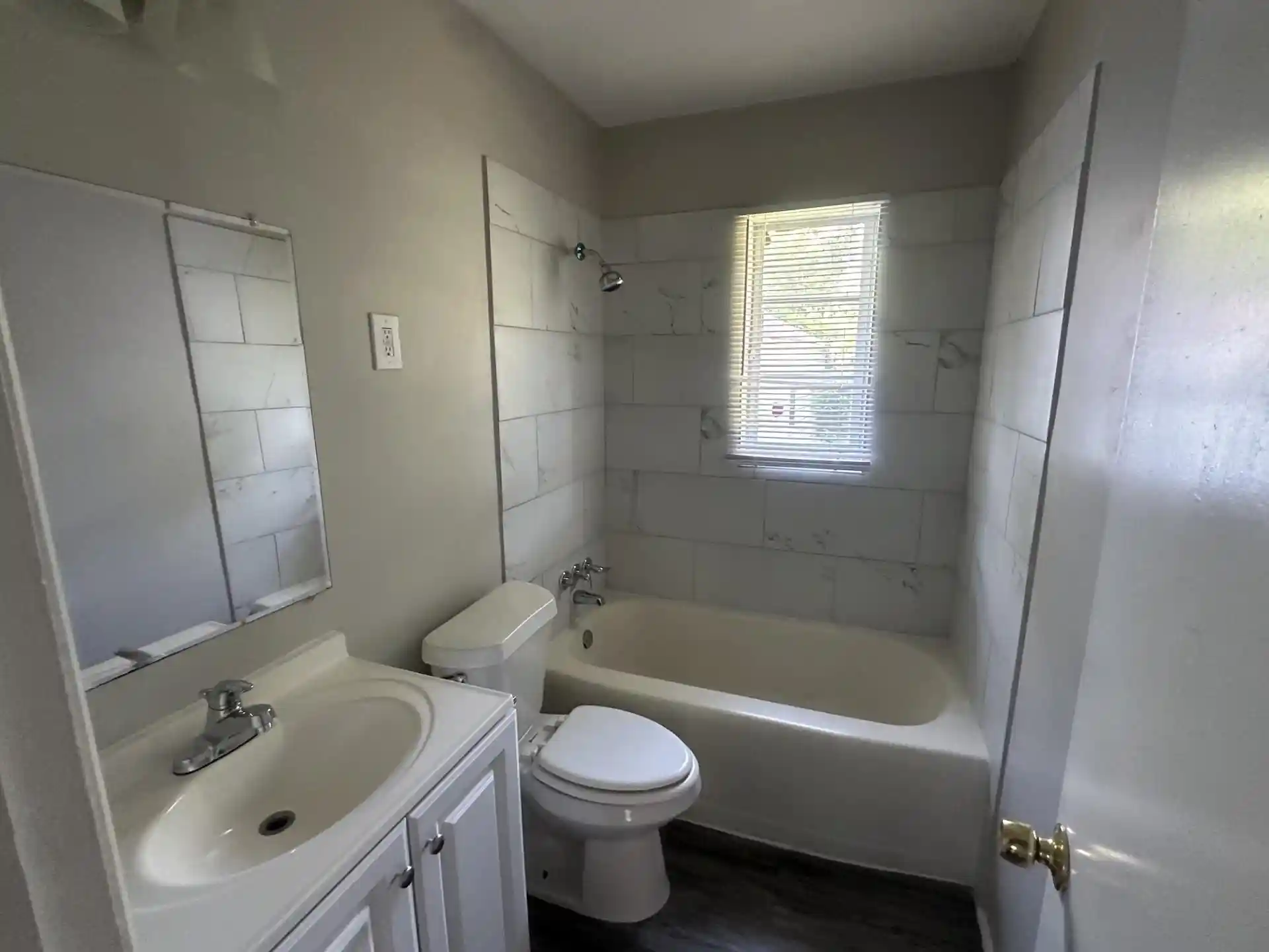 2nd image of 1758 Woodburn Dr, Memphis, TN 38127 | MLS# 10228050