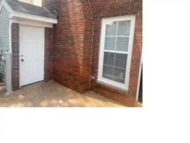 Photo 3 of Townhouse for sale at 84 N Mclean Blvd #84, Memphis, TN 38104 | MLS# 10228129 | Listing updated on 2026-09-10
