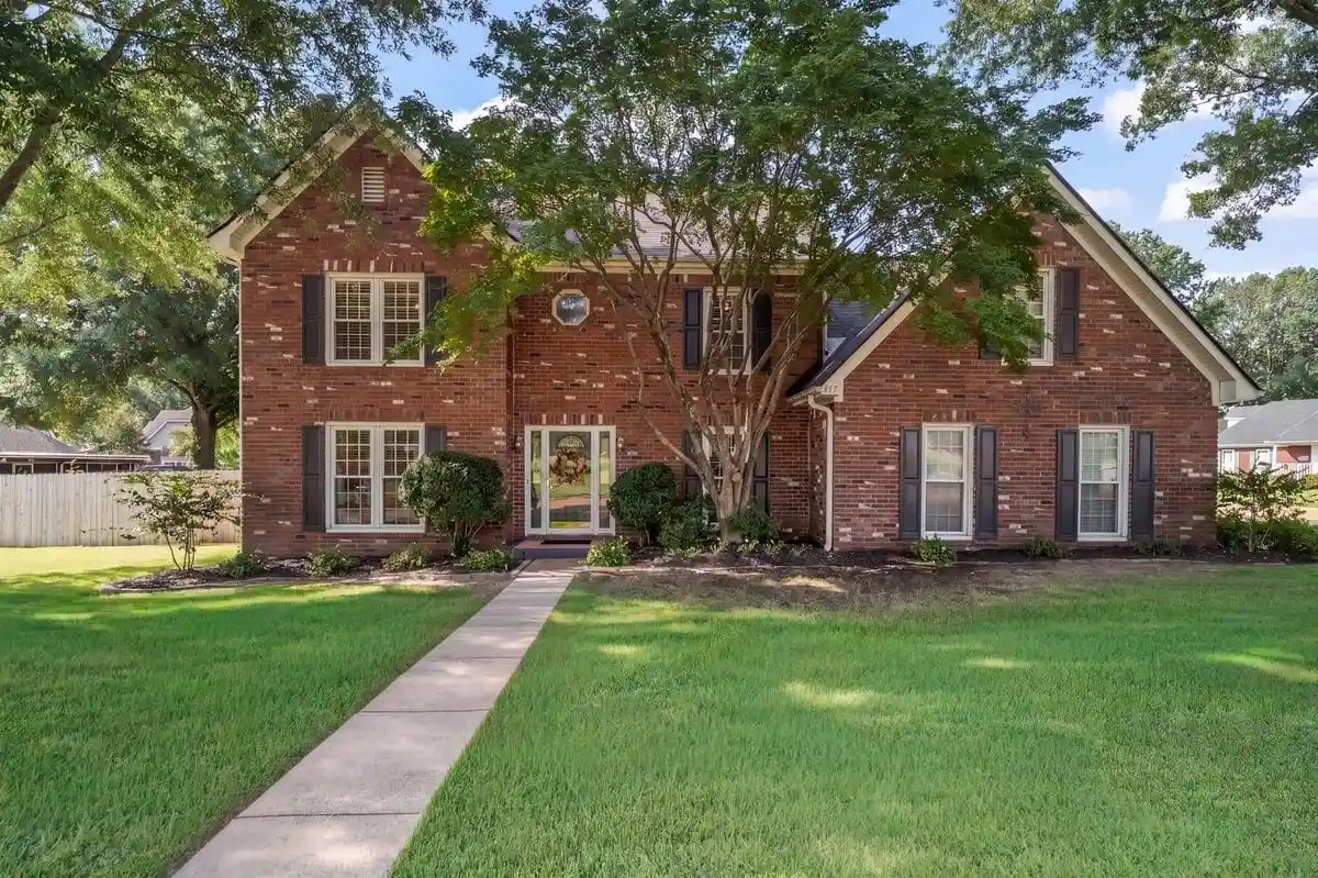 1st image of 627 E Harpers Ferry Rd, Collierville, TN 38017 | MLS# 10228163