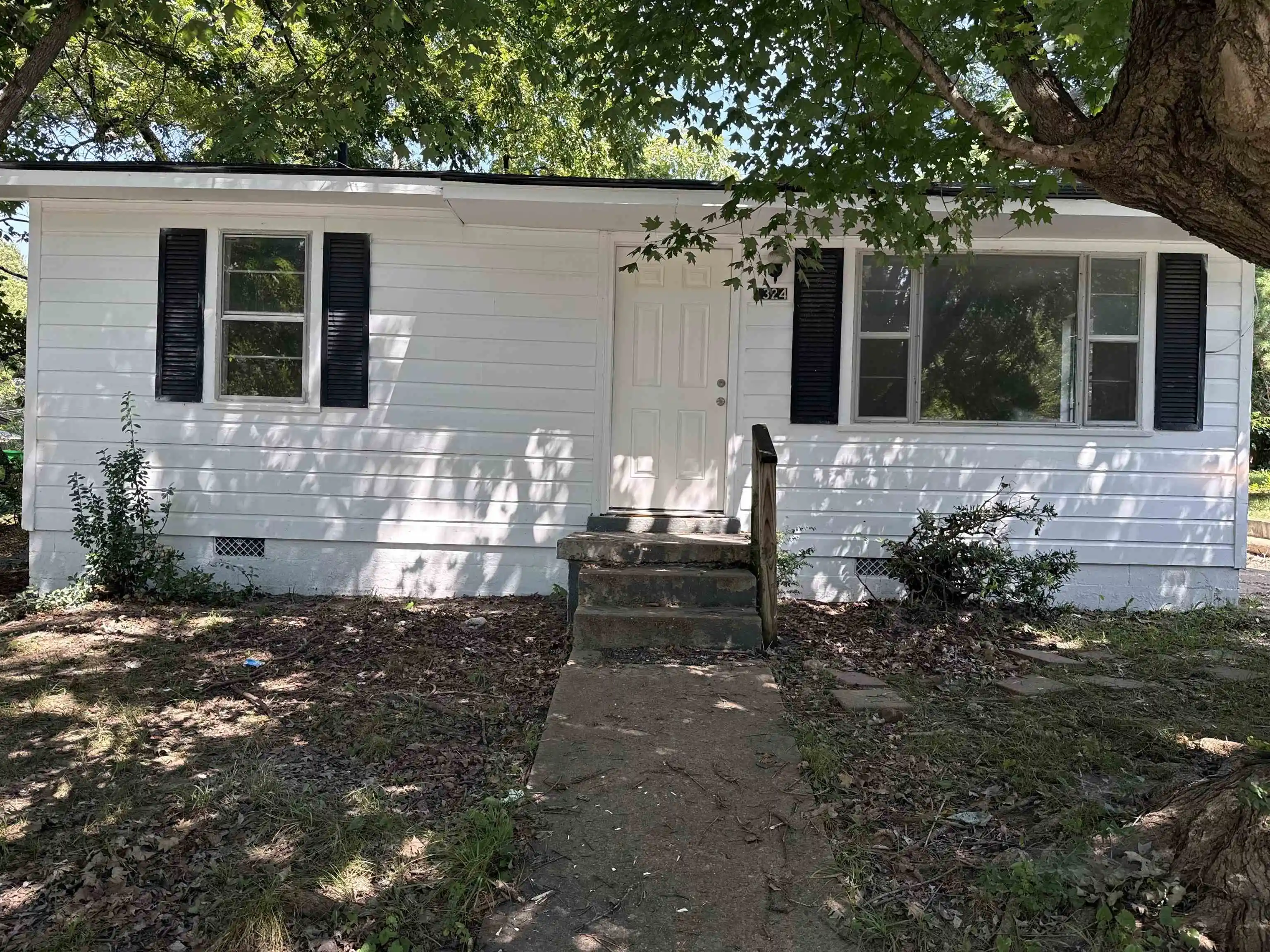 1st image of 1324 Todd Ave, Dyersburg, TN 38024 | MLS# 10228169