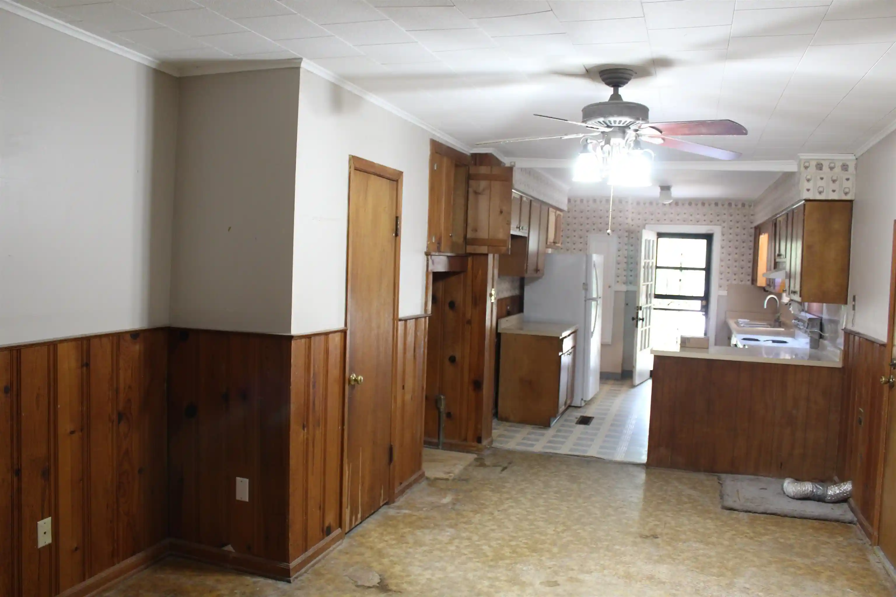 Photo 3 of Sale Pending at 935 Parkhaven Ln, Memphis, TN 38111 | MLS# 10228186 | Listing updated on 2026-09-04